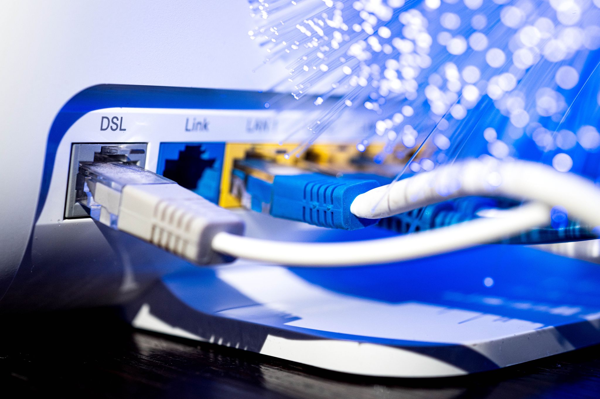 «Recht auf schnelles Internet»: Wird das Mindesttempo bei der Internetverbindung nicht erreicht, können sich Betroffene bei der Bundesnetzagentur melden.