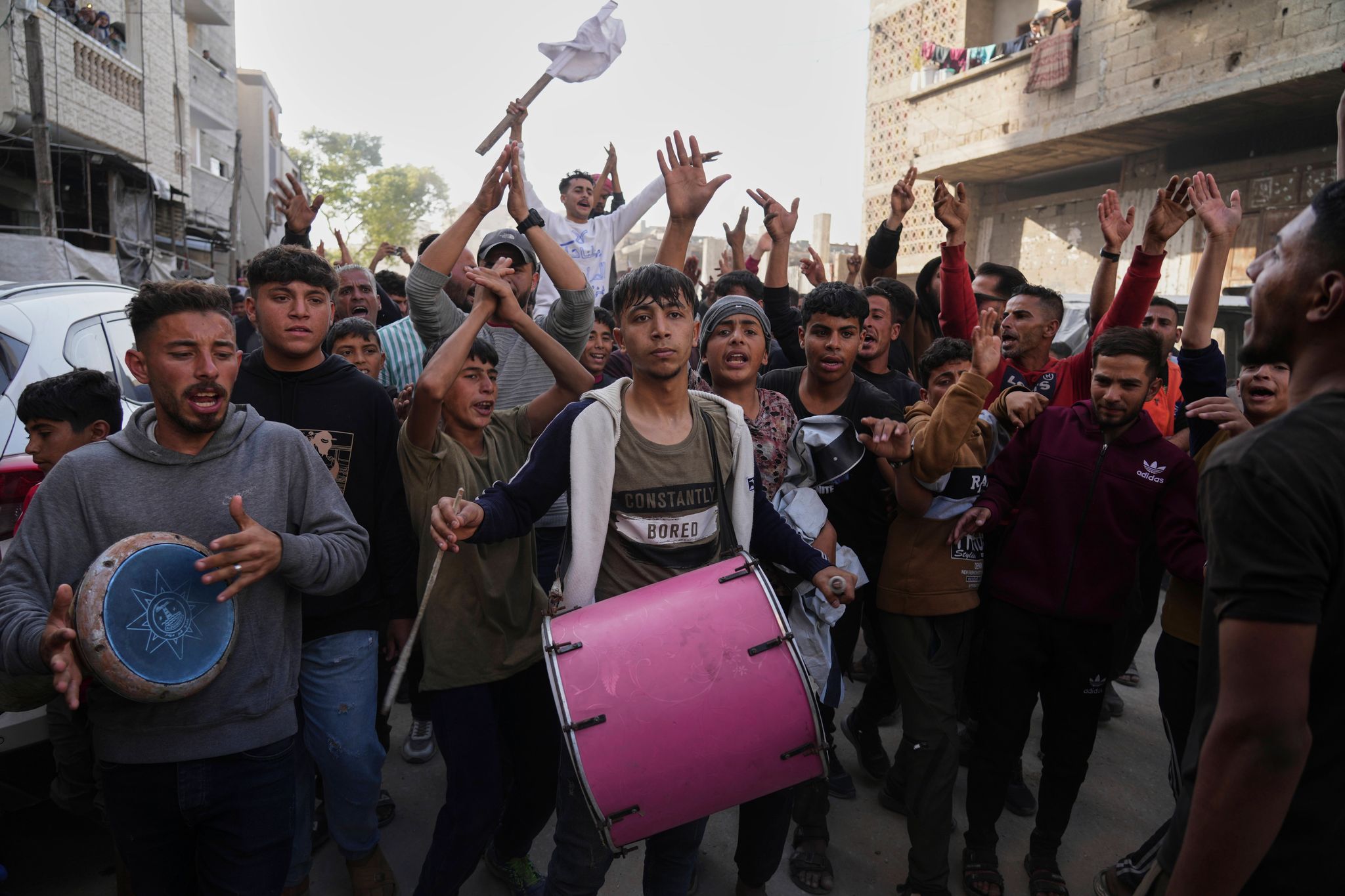 Seit Tagen gehen Menschen in Gaza gegen die Hamas und den Krieg auf die Straßen. (Archivbild)