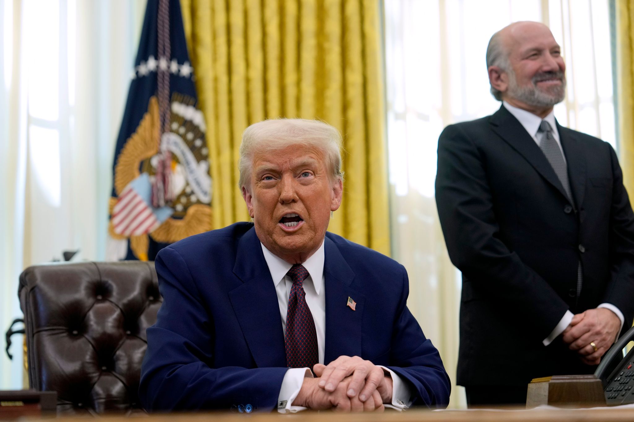 Gut zwei Drittel der Menschen in Deutschland sind laut einer Umfrage für Gegenzölle auf US-Produkte. (Archivbild)