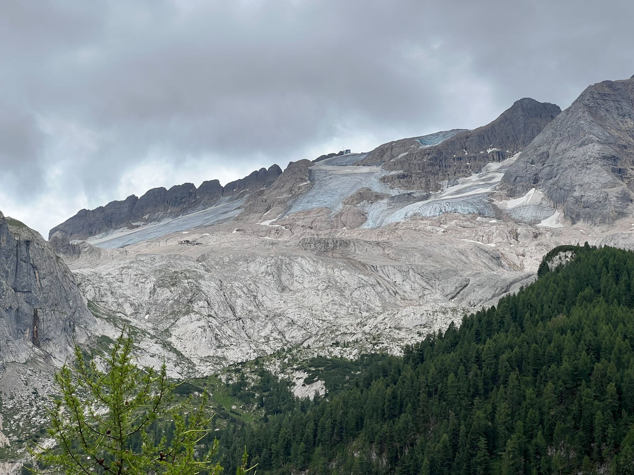 Für die Gletscher in den Dolomiten gibt es nach einer neuen Studie keine Rettung mehr. (Foto: Archiv)