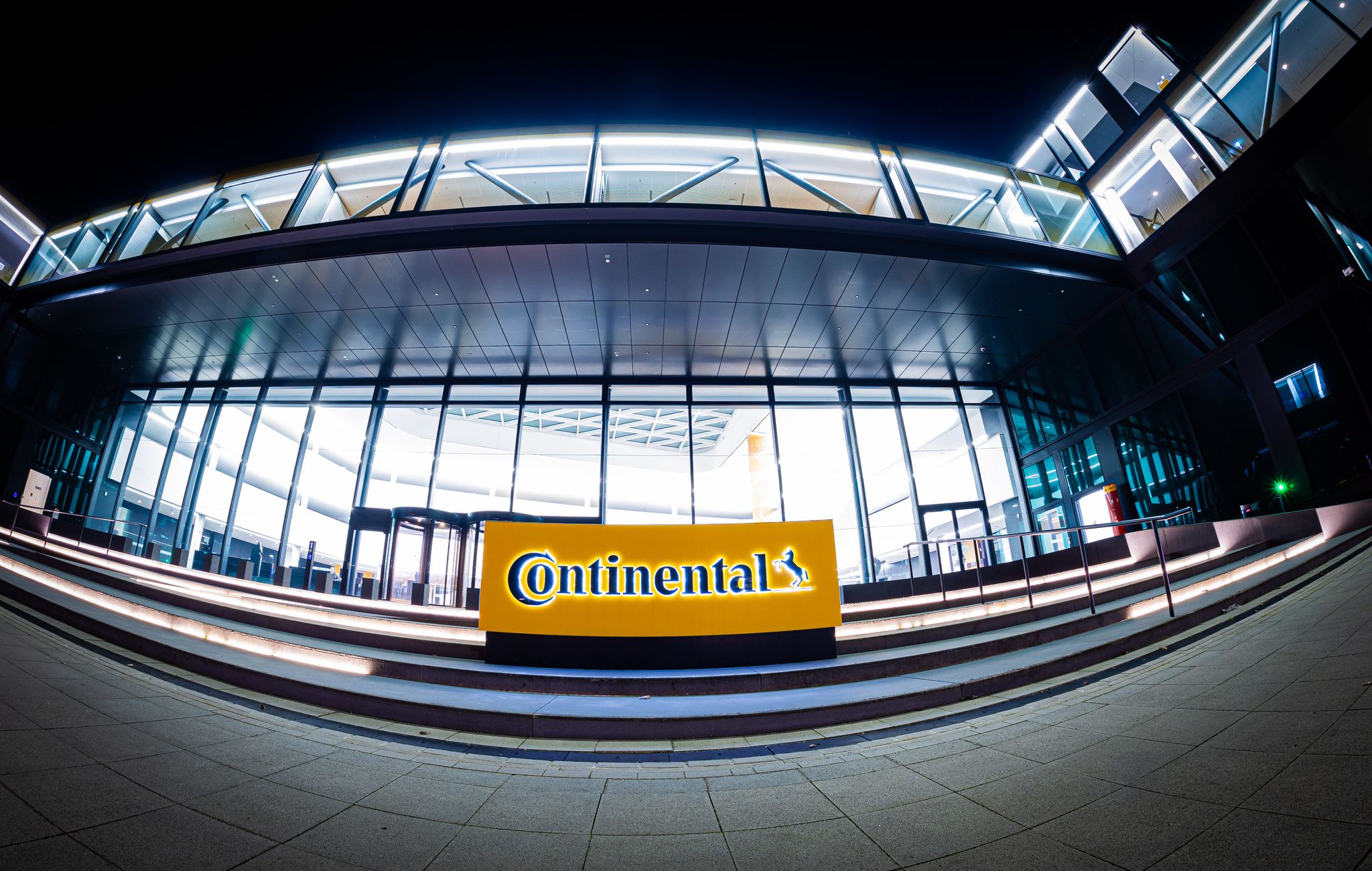 Continental steht vor der Aufspaltung – der Konzern aus Hannover will sich von seiner Autozuliefersparte und seiner Kunststofftechniksparte trennen. (Archivbild)