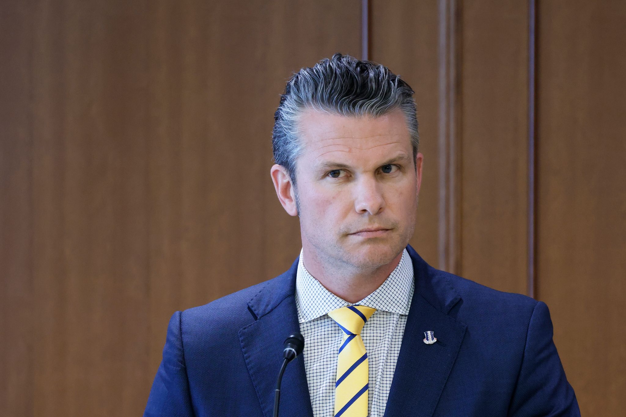Pete Hegseth sieht sich neuen Vorwürfen ausgesetzt. (Archivbild)