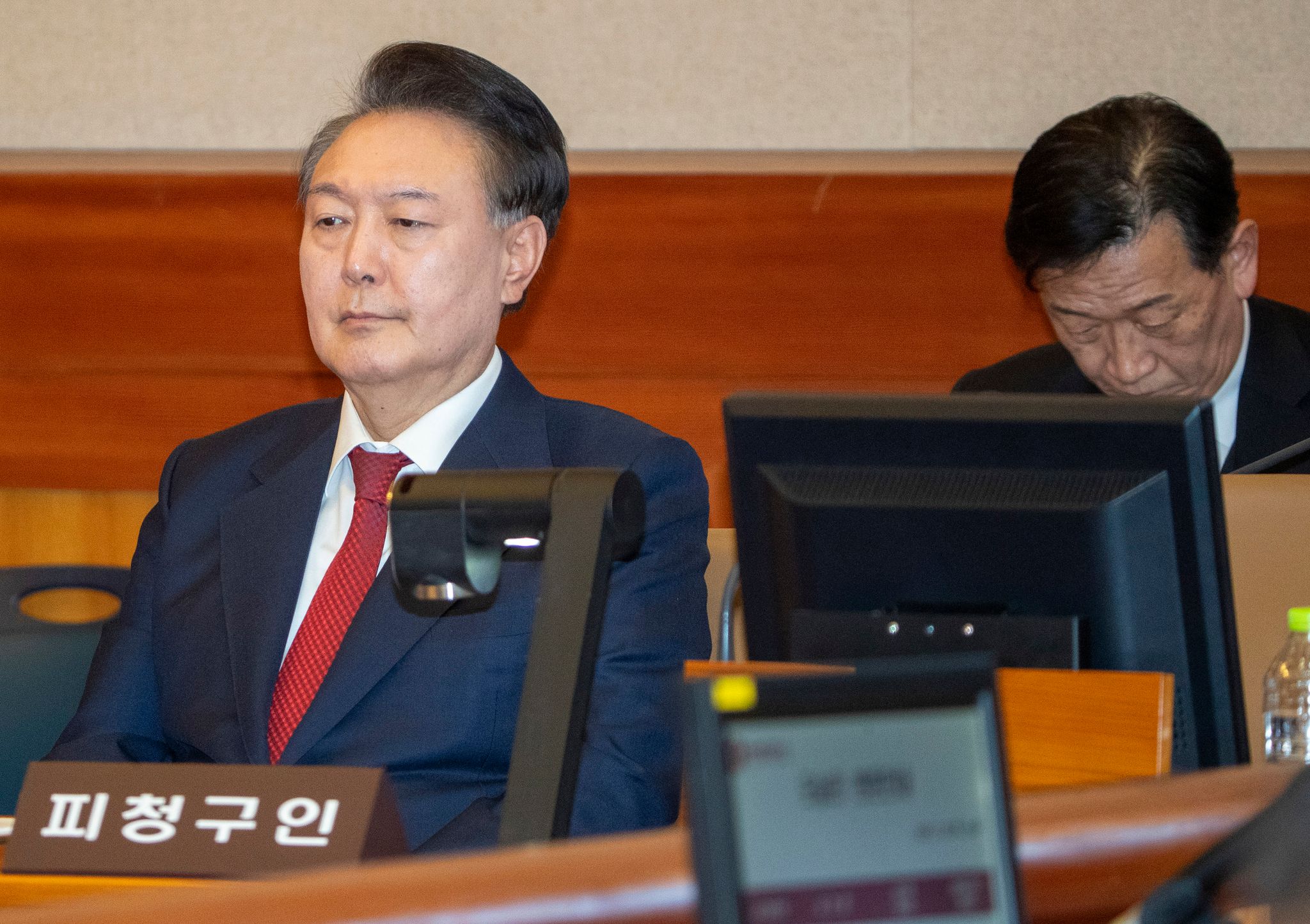 Das südkoreanische Verfassungsgericht wird am Freitag über die politische Zukunft des suspendierten Präsidenten Yoon Suk Yeol entscheiden.