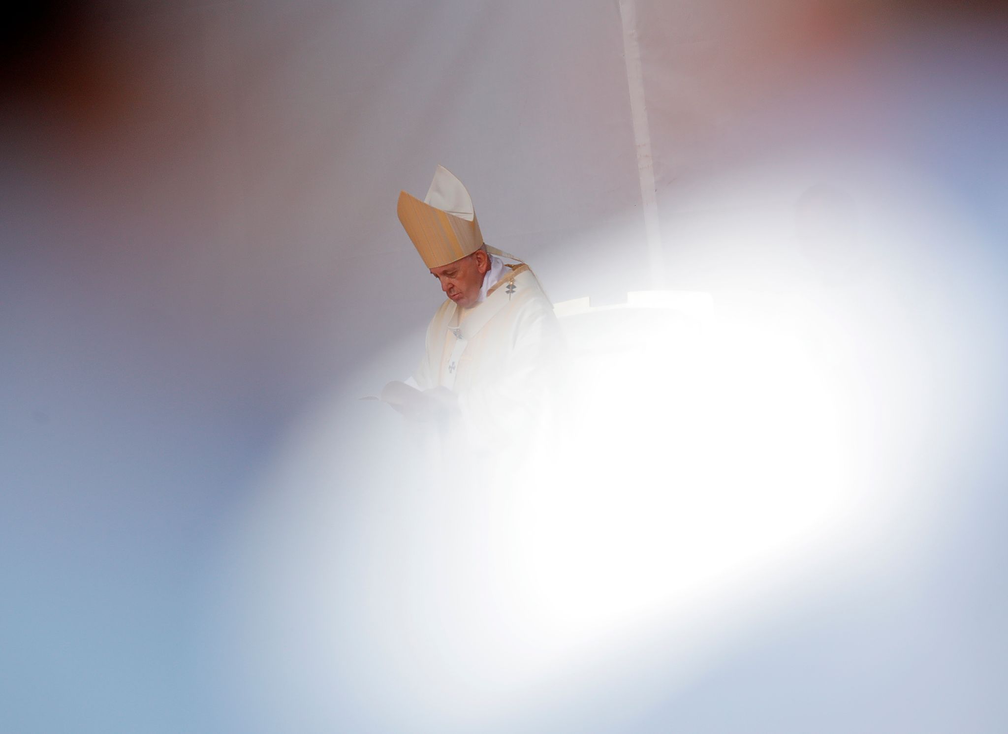 Ob zu Umweltthemen, Homosexualität oder Reformen in der Kirche - zahlreiche Zitate von Papst Franziskus bleiben in Erinnerung.