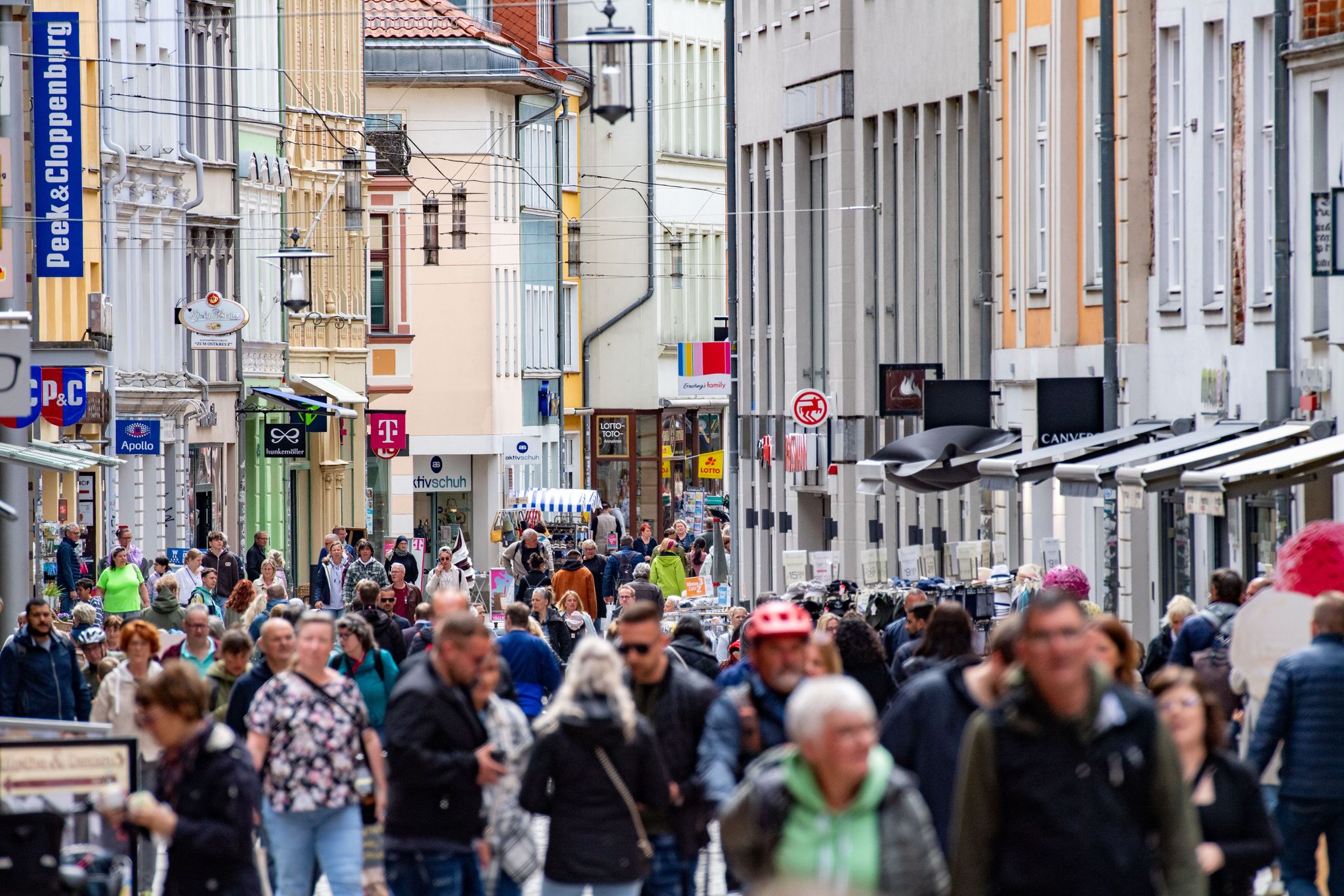 18 Prozent der Ostdeutschen geben an, täglich in ihre Innenstadt zu gehen oder zu fahren. Bei Westdeutschen sind es lediglich zehn Prozent. (Symbolbild)