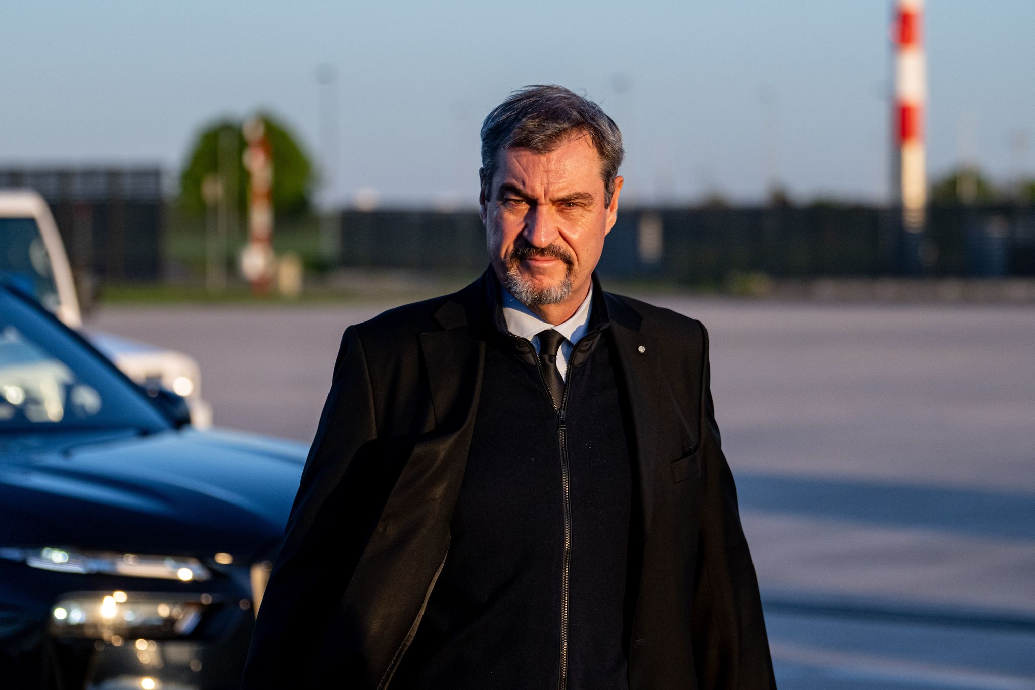 Markus Söder bei der Ankunft in Rom.