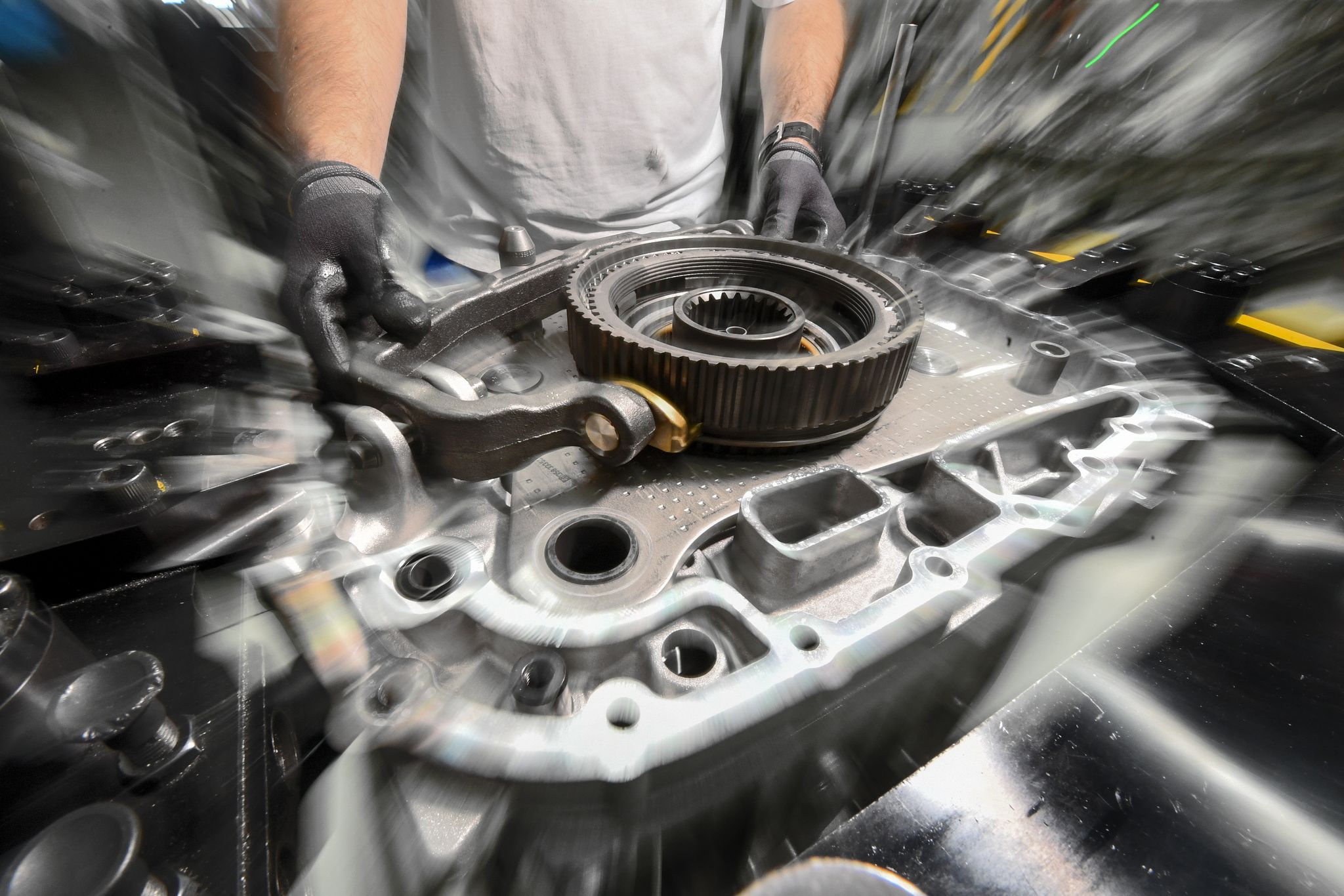 Das verarbeitende Gewerbe verzeichnet rückläufige Beschäftigtenzahlen. (Symbolbild)