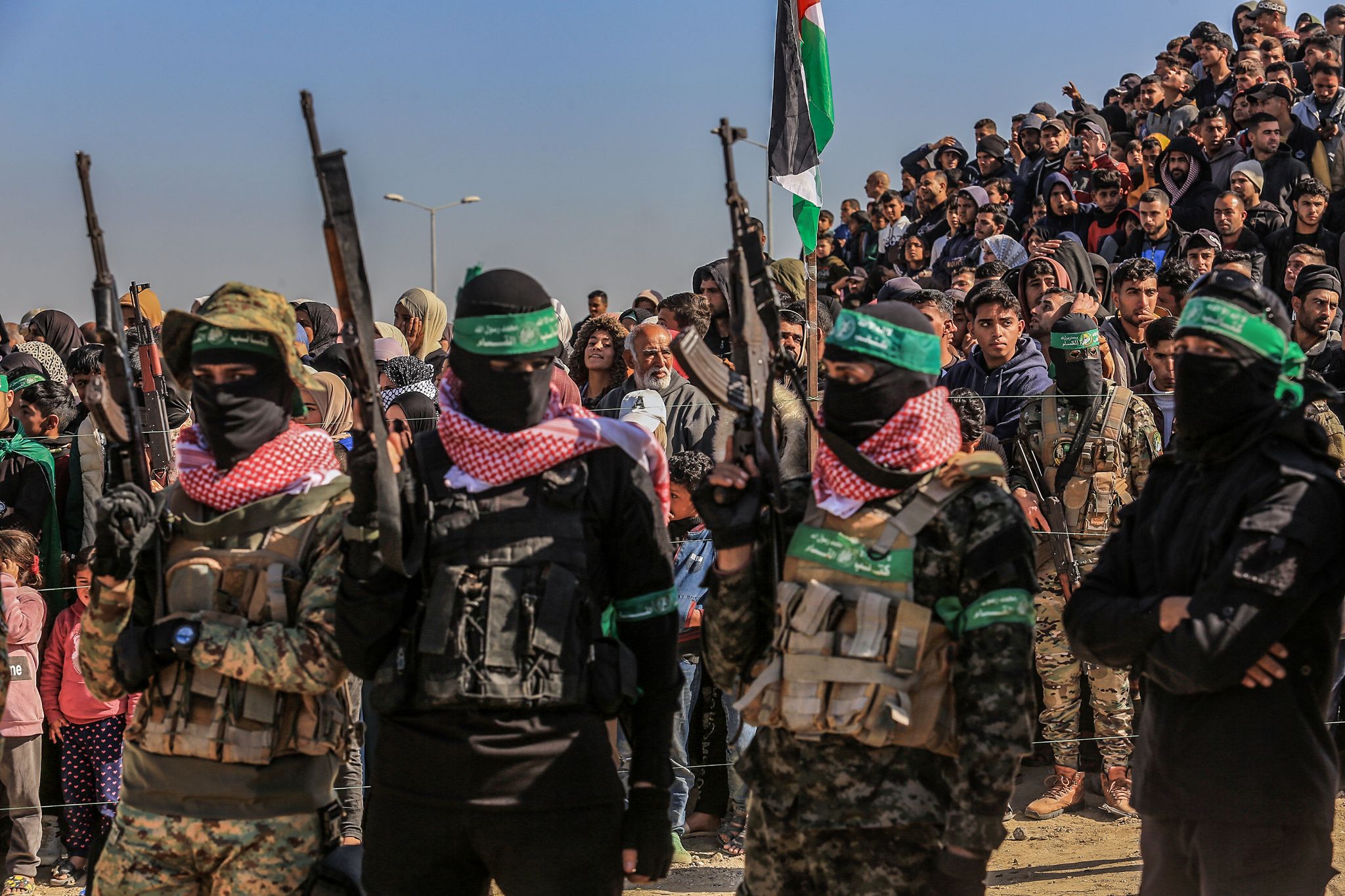 Die islamistische Hamas im Gazastreifen lehnt die israelische Forderung nach ihrer Entwaffnung strikt ab. (Archivbild)