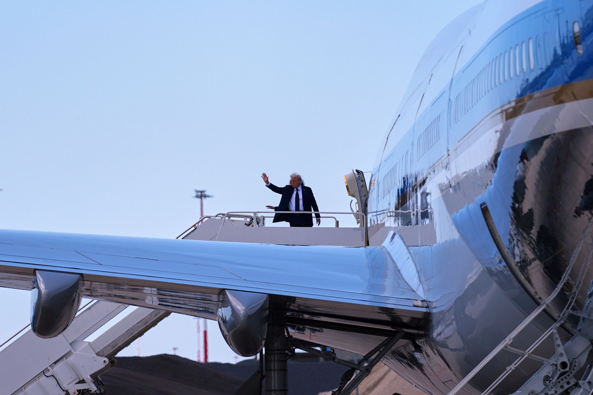 Trump äußert sich nach seinem Treffen mit Selenskyj mit klaren Worten.