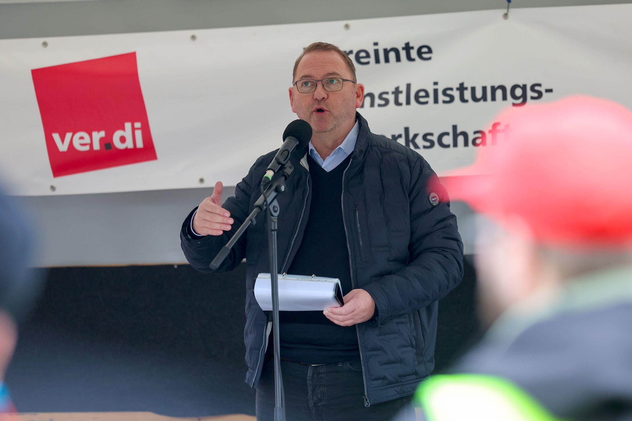 «Die Belastung wird unerträglich», sagt Verdi-Chef Werneke. (Archivbild)