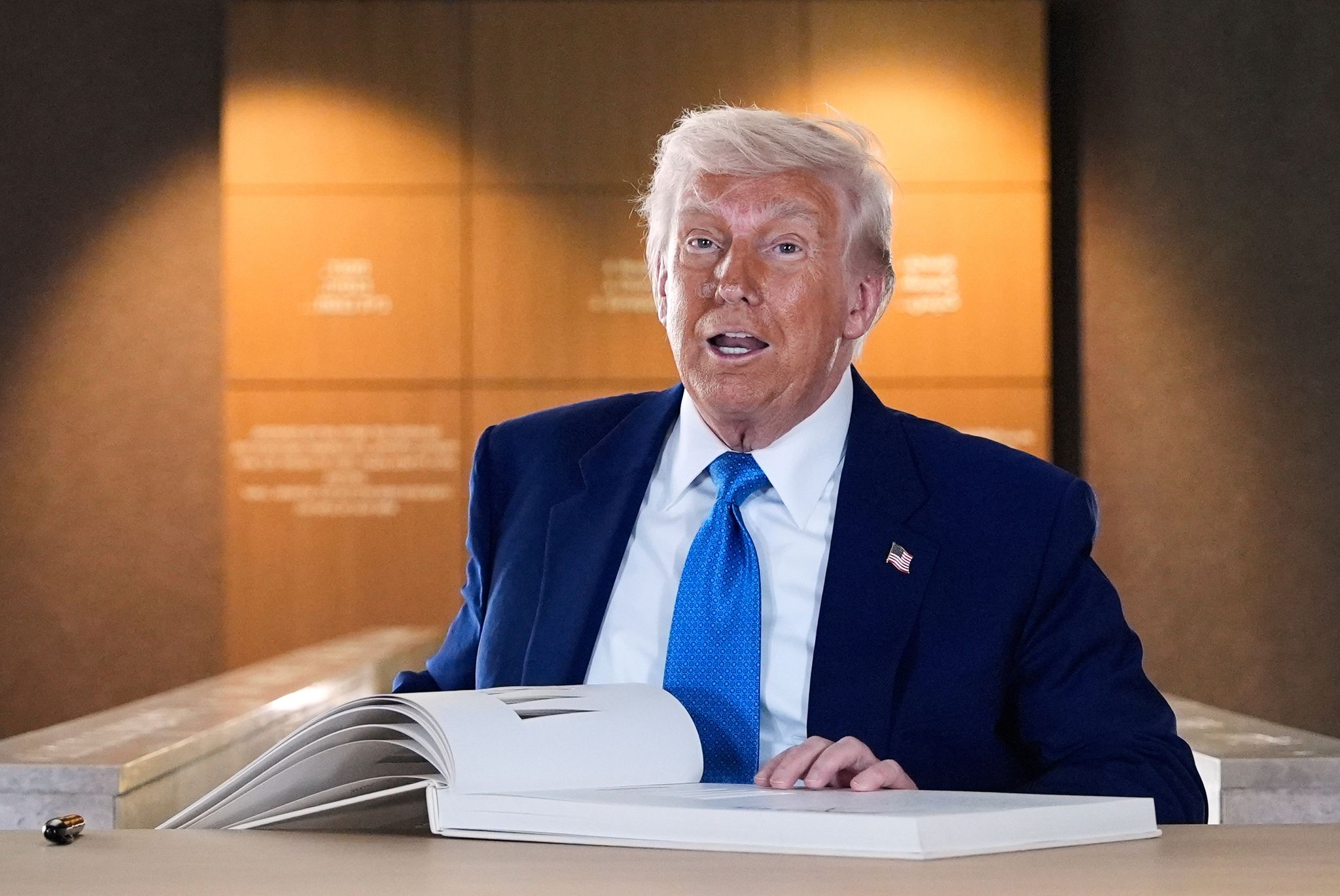 US-Präsident Trump drängt den Iran zu schnellem Handeln in den Atomgesprächen mit seiner Regierung.