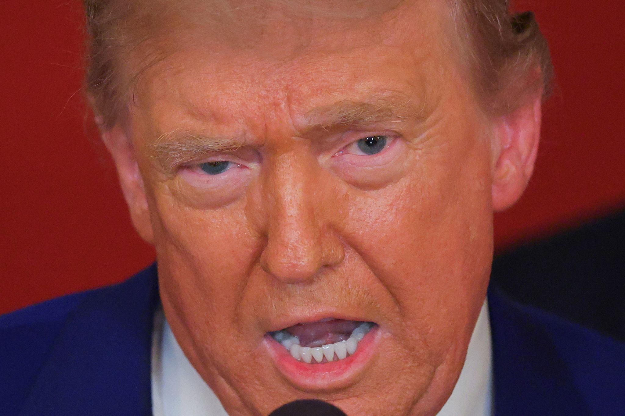 US-Präsident Trump warnt den Iran vor Vergeltung.