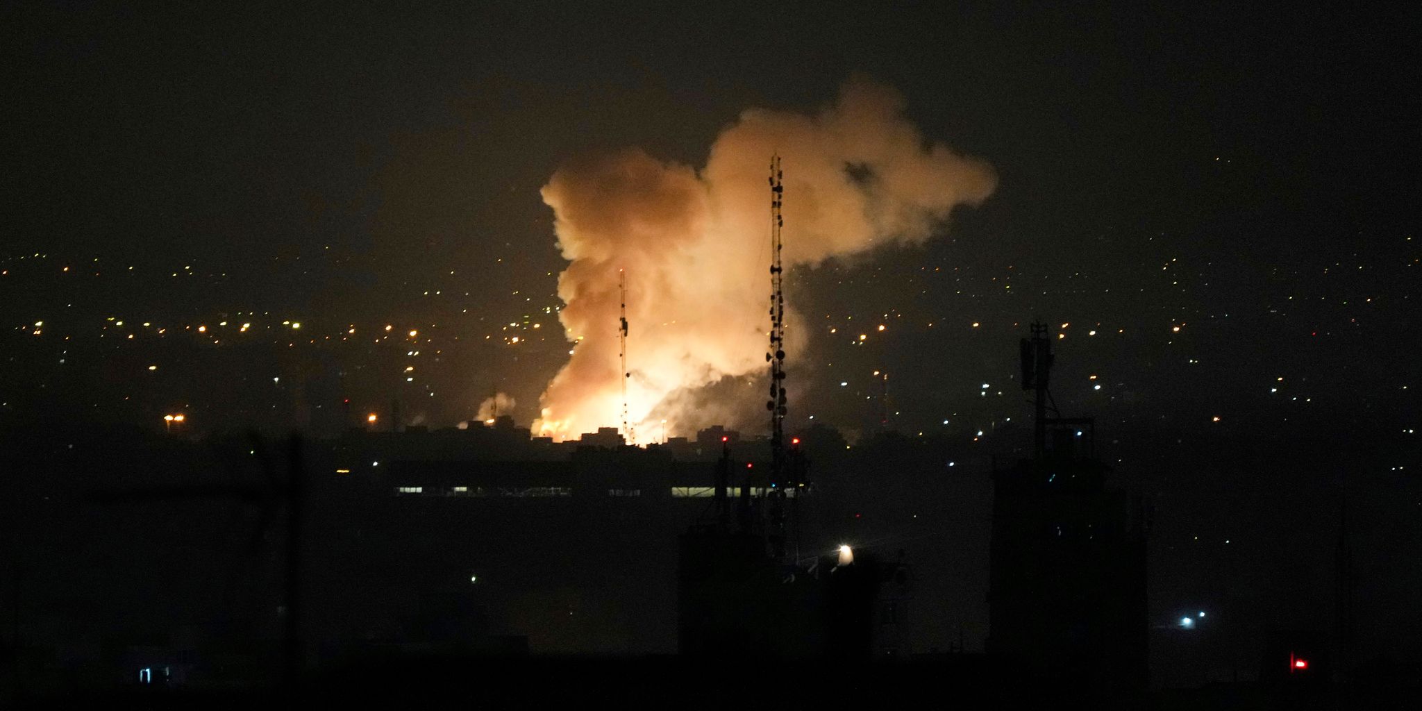 Israel hat den Iran angegriffen.