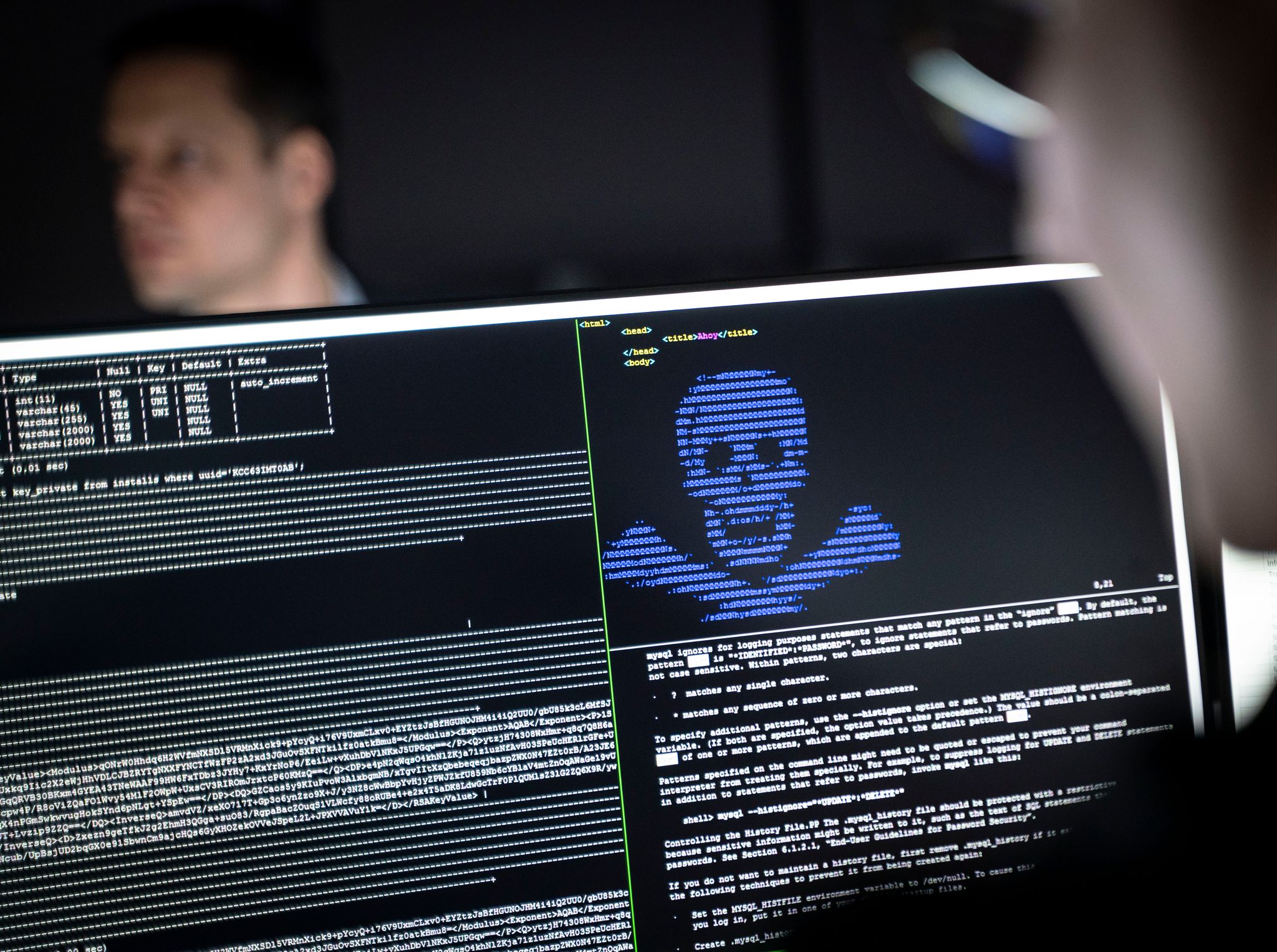 Auf Spurensuche: IT-Security-Fachkräfte müssen Wege finden, um Cyberattacken abzuwehren und schädliche Programme unschädlich zu machen.