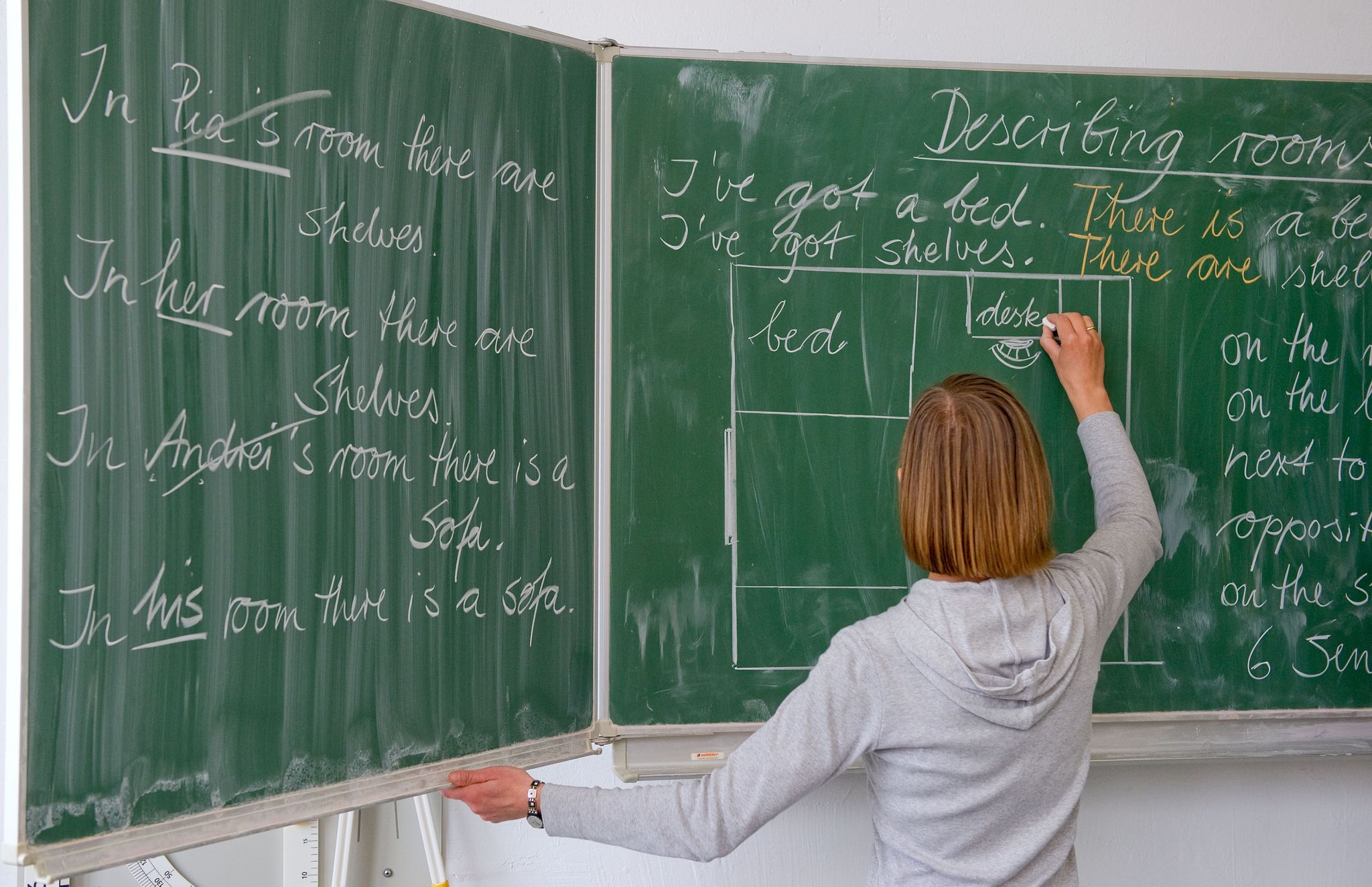 Die meisten Menschen im Öffentlichen Dienst sind an Schulen beschäftigt. (Symbolbild)