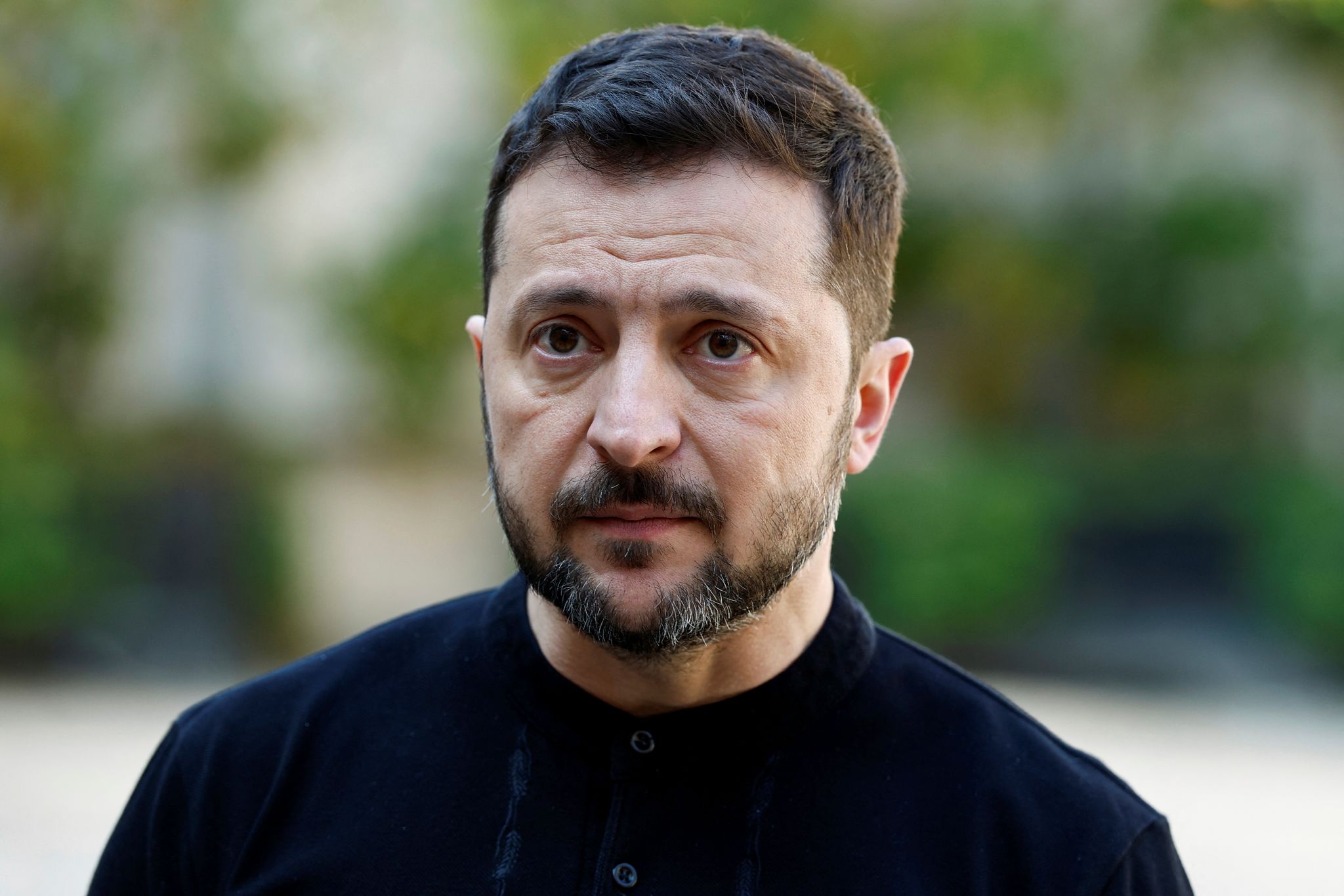 Der ukrainische Präsident Selenskyj stellt an der Armeespitze noch einmal um. (Archivbild)