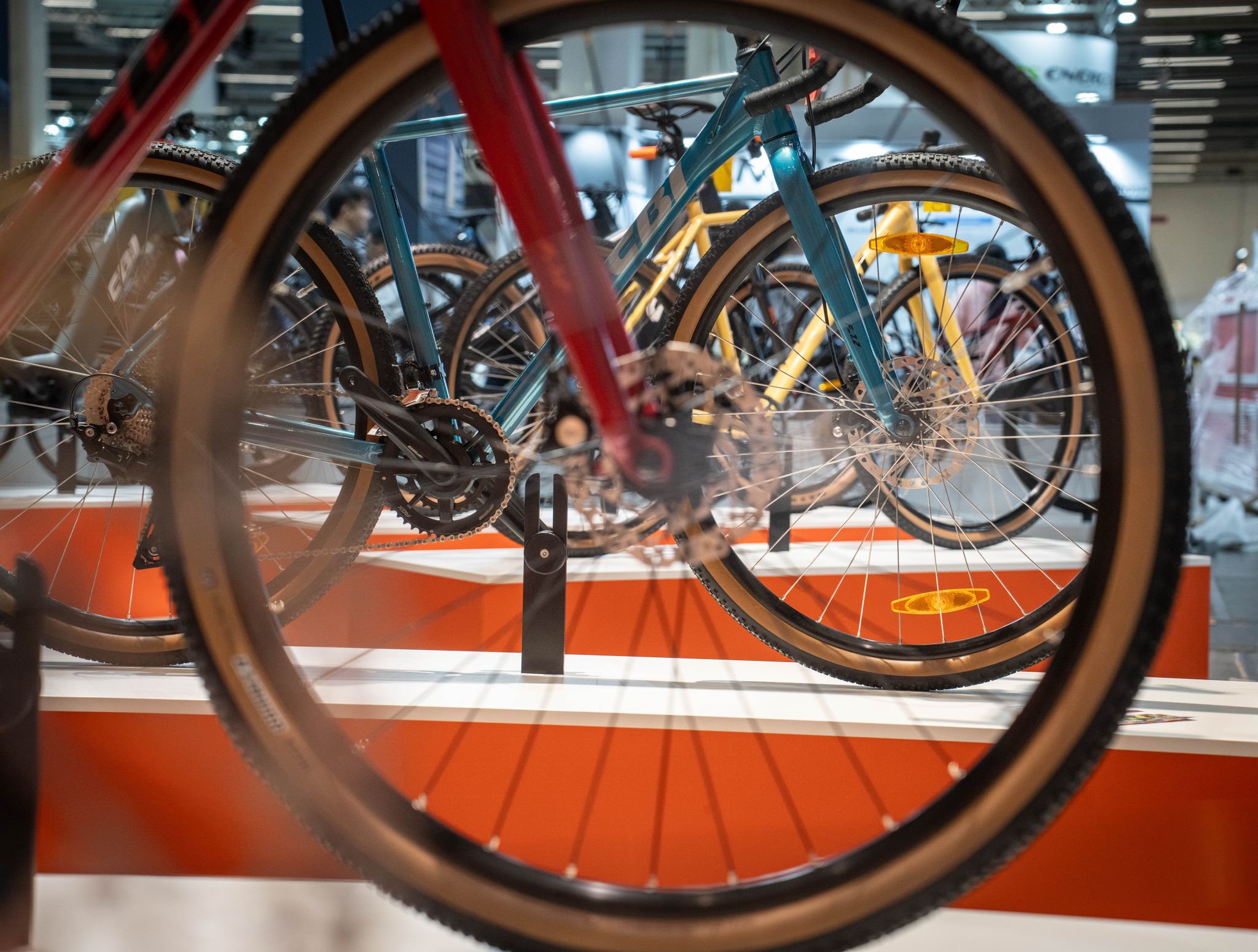 Räder über Räder: Die Fachmesse Eurobike in Frankfurt öffnet. (Archivbild)