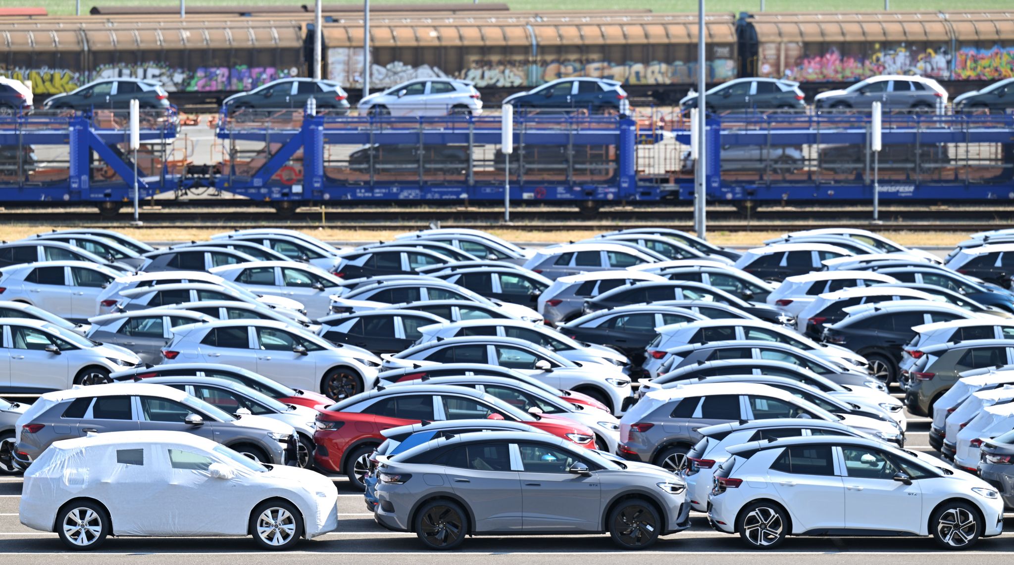 In Europa verkaufte der Konzern mit allen Marken fast drei Viertel mehr Batterieelektrofahrzeuge. (Archivbild)