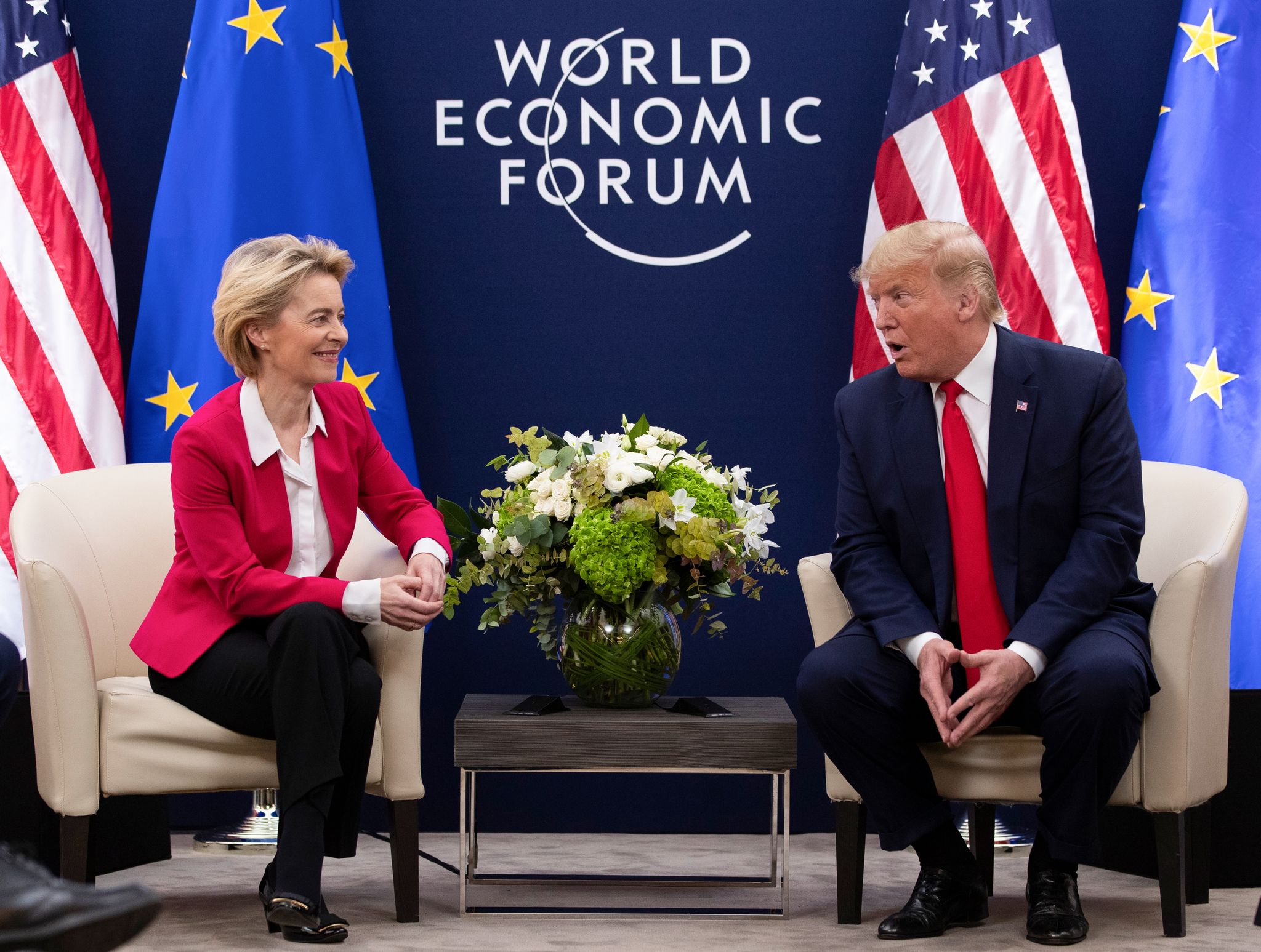 Ursula von der Leyen und Donald Trump. Die EU und USA verhandeln derzeit über neue Zollsätze für den transatlantischen Handel. (Archivbild)