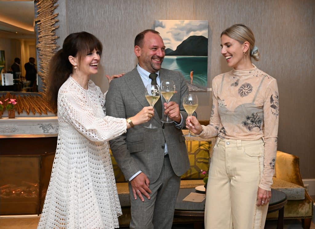 Sonja Lechner, Daniel Stühler und Künstlerin Janka Zöller