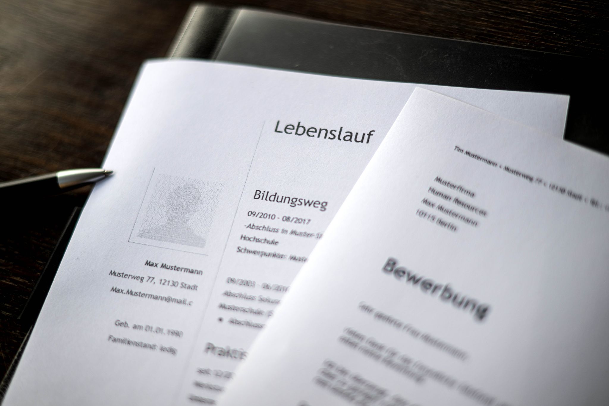 Keine Reaktion nach der Bewerbung? Wer keine Rückmeldung bekommt, darf - und sollte - nachhaken.