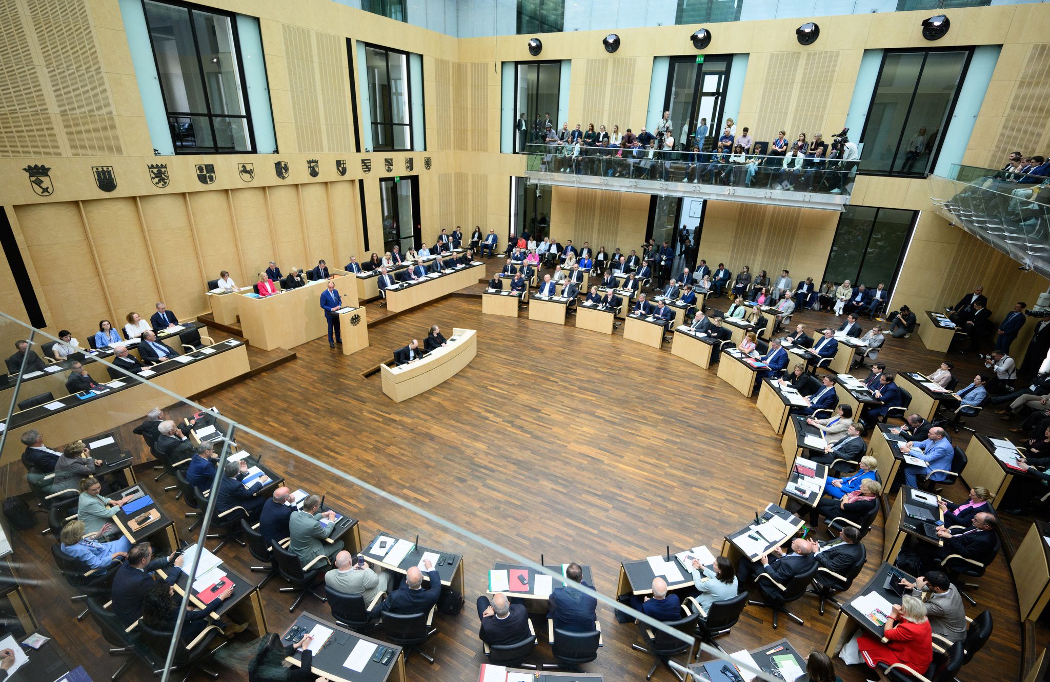 Die Verlängerung der Mietpreisbremse ist nur einer von mehreren Entwürfen des Bundestages, mit denen sich der Bundesrat in seiner letzten regulären Sitzung vor der Sommerpause befasst.