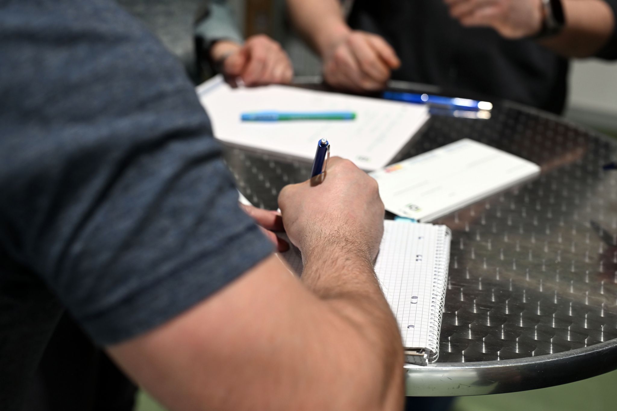 In vielen Betrieben spielen nach einer Umfrage Generationenkonflikte eine Rolle (Foto: Archiv).