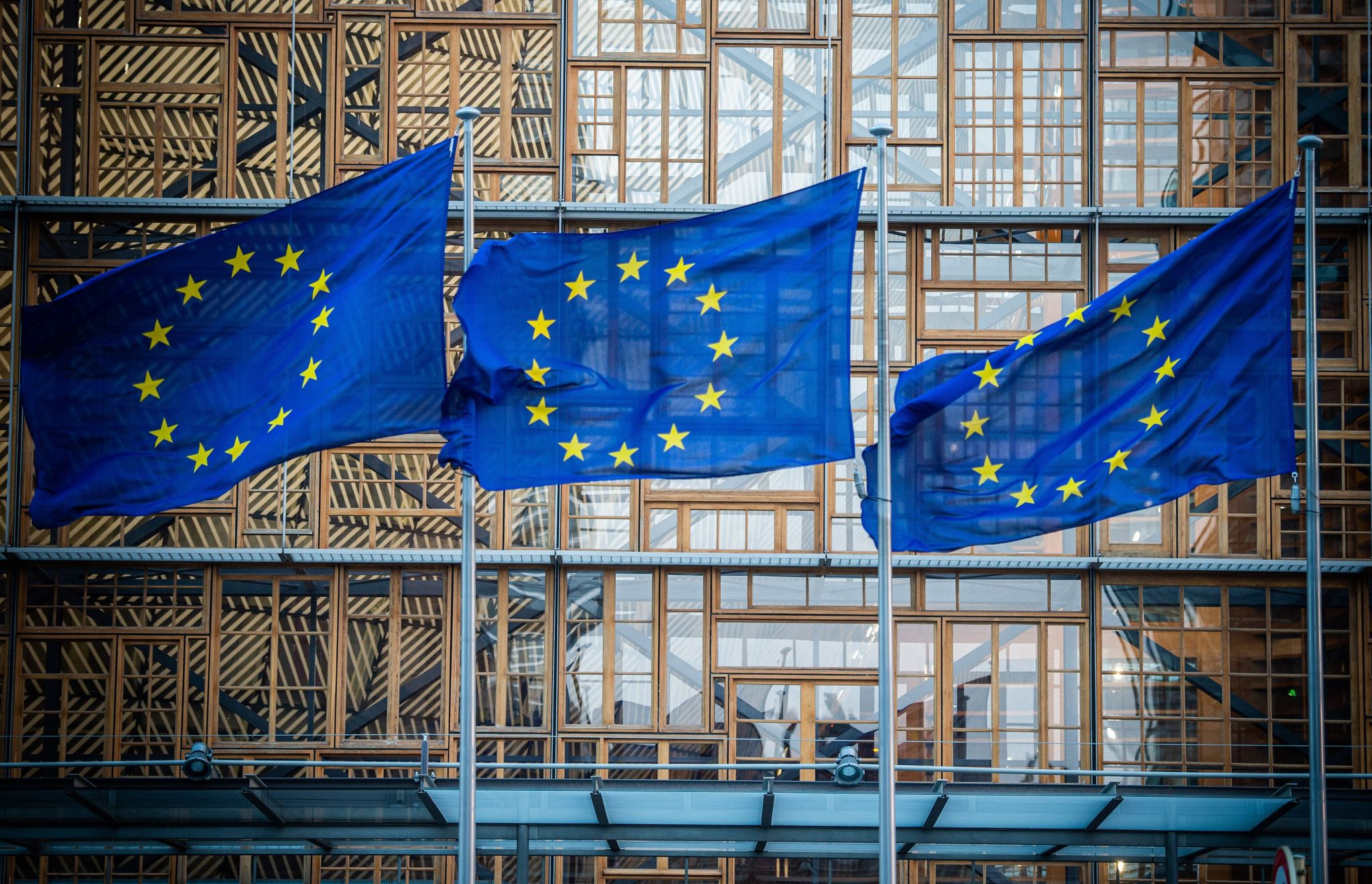 Im Europa-Gebäude in Brüssel stehen an diesem Montag schwierige Gespräche zu den Handelsbeziehungen der EU zu den USA auf dem Programm. (Archivbild)