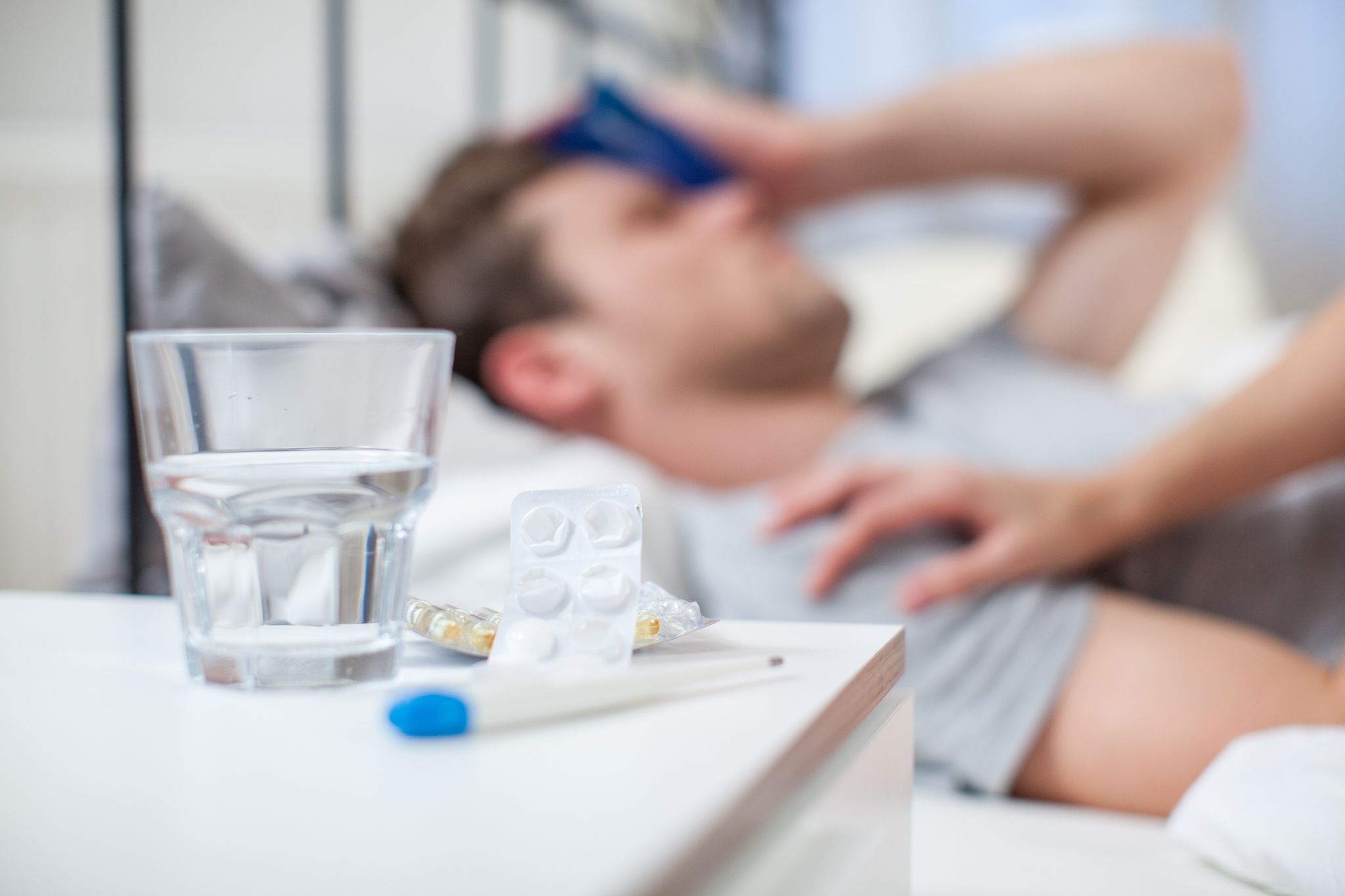 Viele unterschiedliche, regelmäßig auftretender und teilweise unklar diagnostizierte Erkrankungen können eine negative Gesundheitsprognose begründen - und zur Kündigung führen.