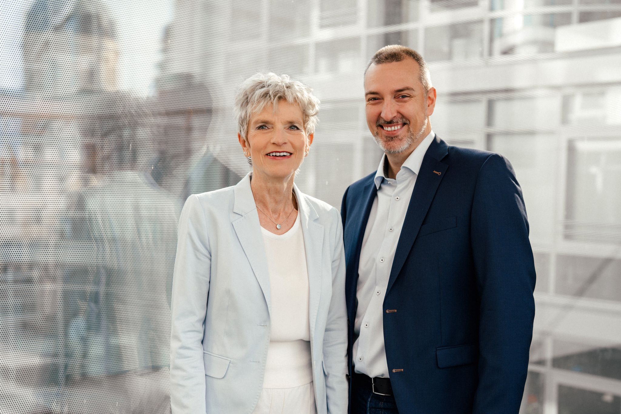 Birgit Steinborn legt ihr Mandat als Gesamtbetriebsratsvorsitzende nach elfeinhalb Jahren nieder. Tobias Bäumler wird ihr Nachfolger. (Handout)