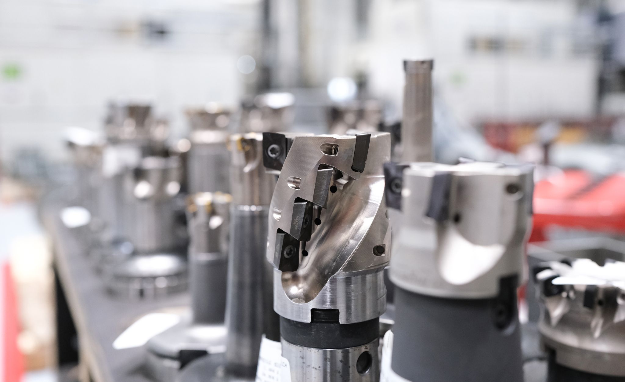 Maschinenbauer versuchen, Fachkräfte zu halten. (Symbolbild)