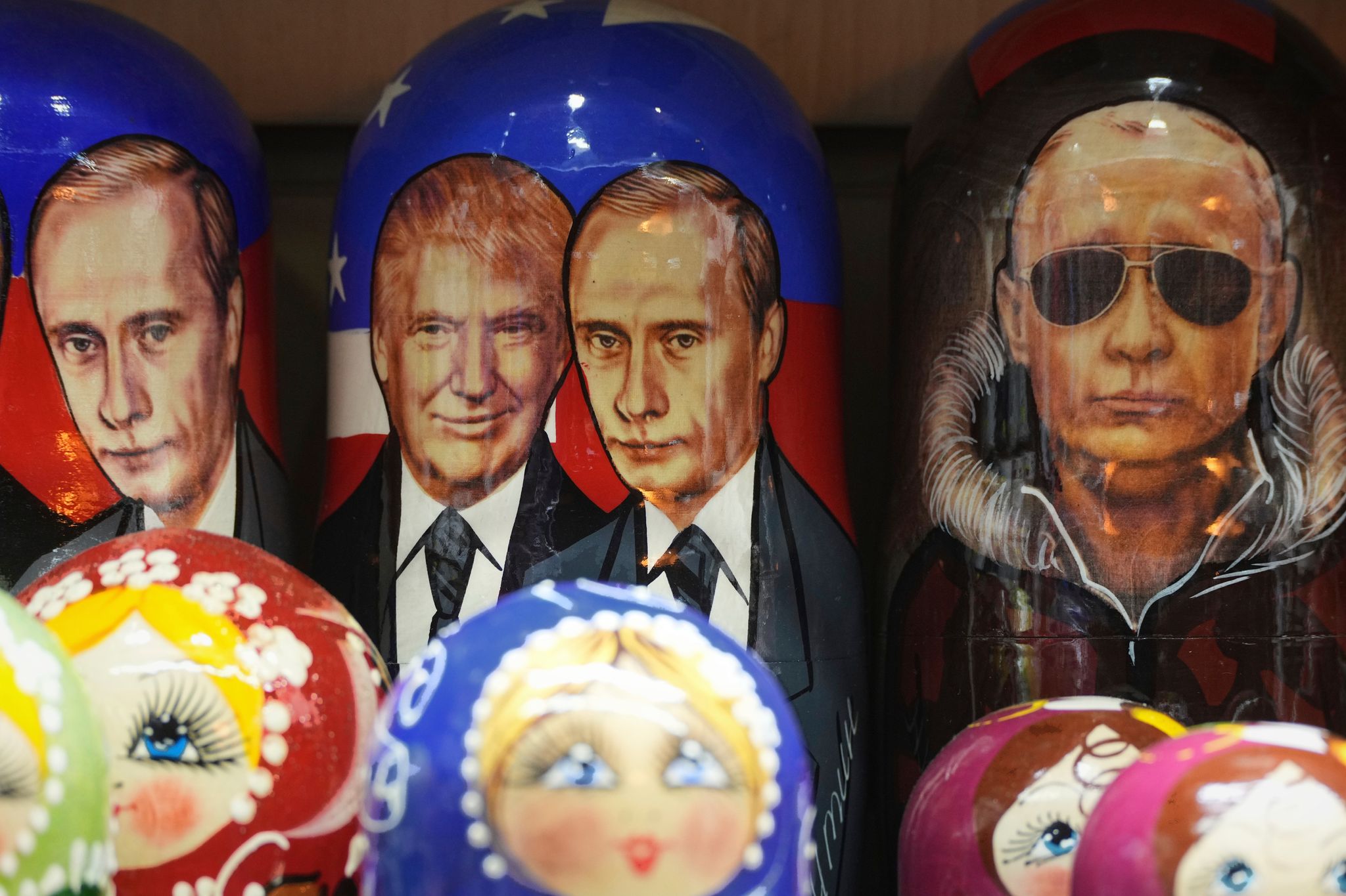 US-Präsident Donald Trump ist dem russischen Staatschef Wladimir Putin freundlicher zugeneigt, als es vielen Menschen im Westen lieb ist. (Archivfoto)