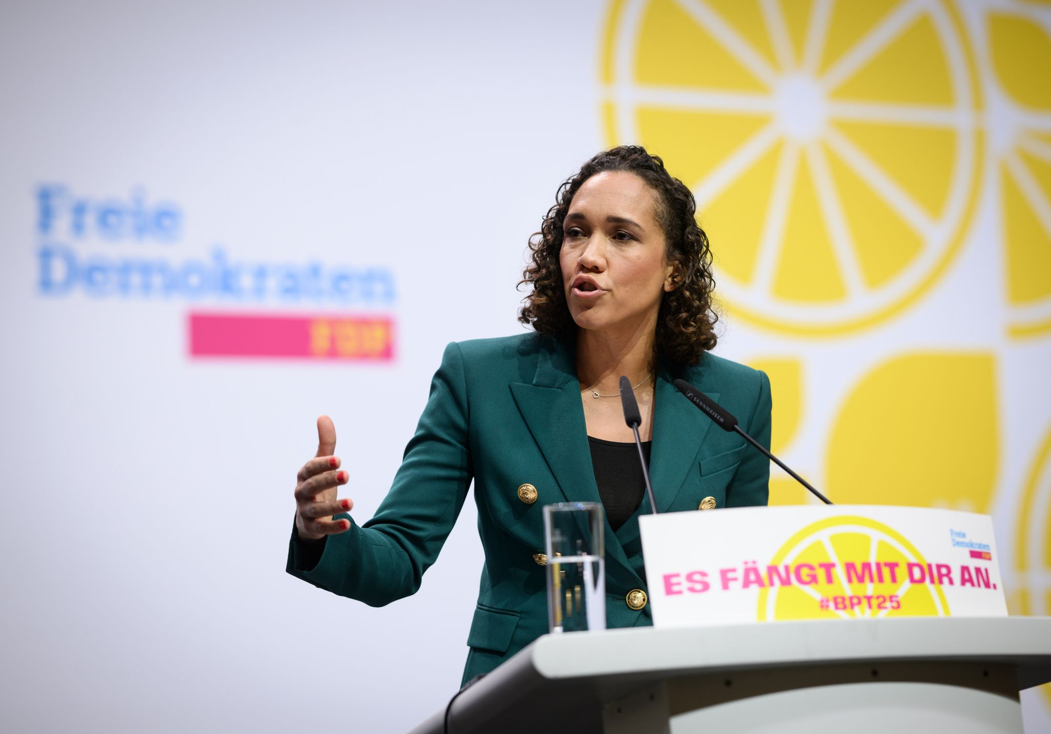 FDP-Generalsekretärin Nicole Büttner will die inhaltliche Neuaufstellung der Partei voranbringen. (Archivbild)