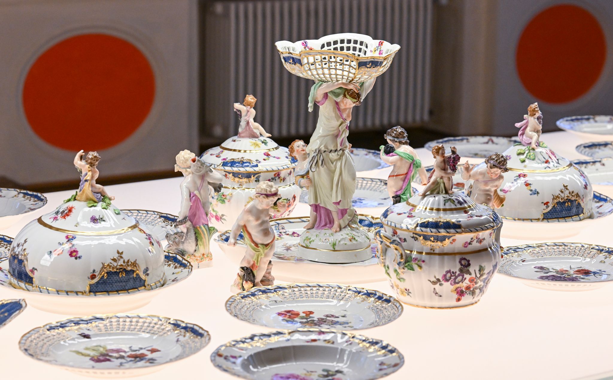 Tausende wertvolle Stücke aus dem ehemaligen Besitz der Hohenzollern sind nun an eine Stiftung übergegangen. (Archivbild)