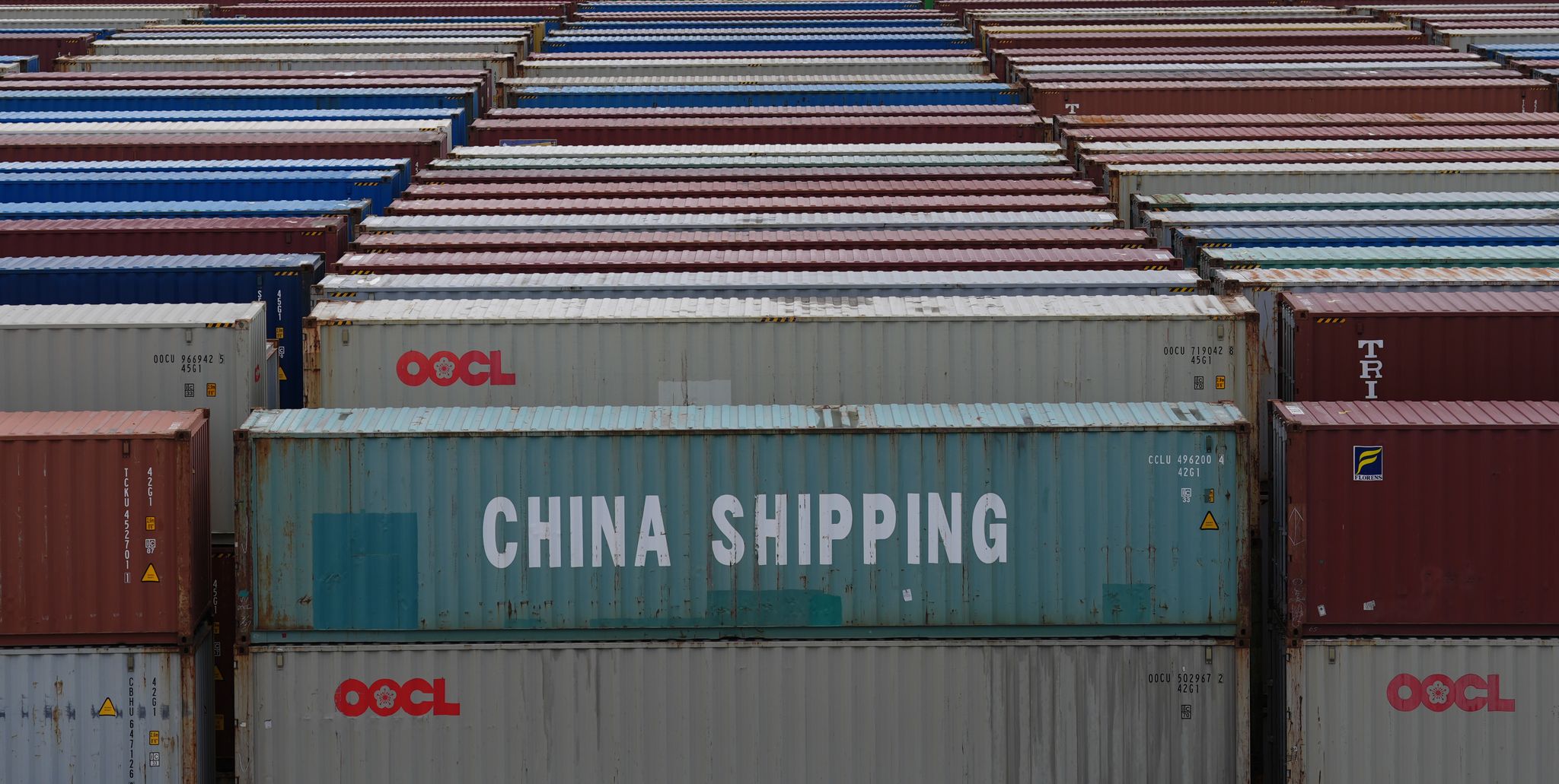 Trotz Handelsstreit mit den USA zeigen sich Chinas Exporte robust. Die Volksrepublik verkauft mehr in andere Staaten. (Archivbild)