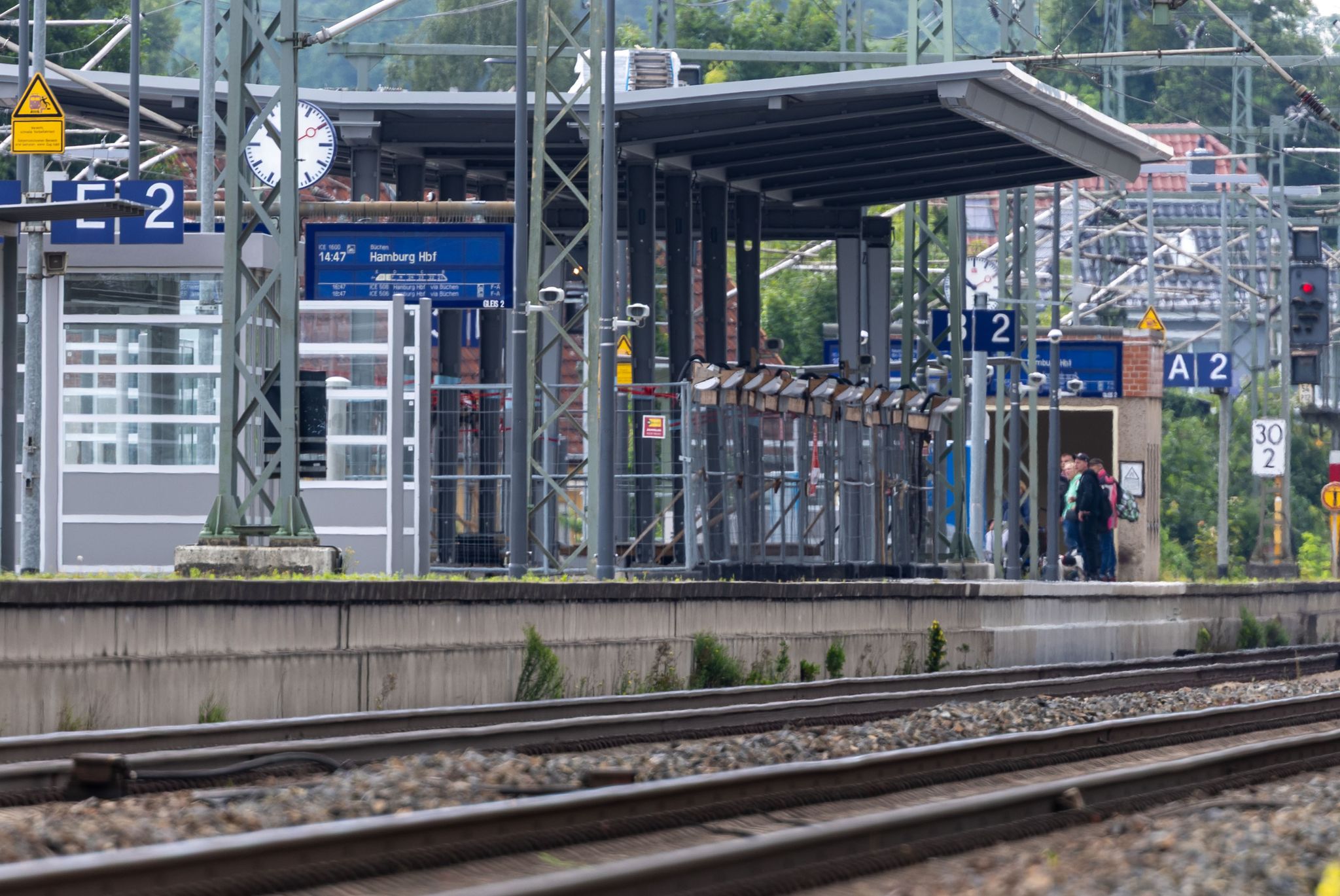Der Startschuss für die Generalsanierung der Bahnstrecke Hamburg - Berlin ist gefallen.