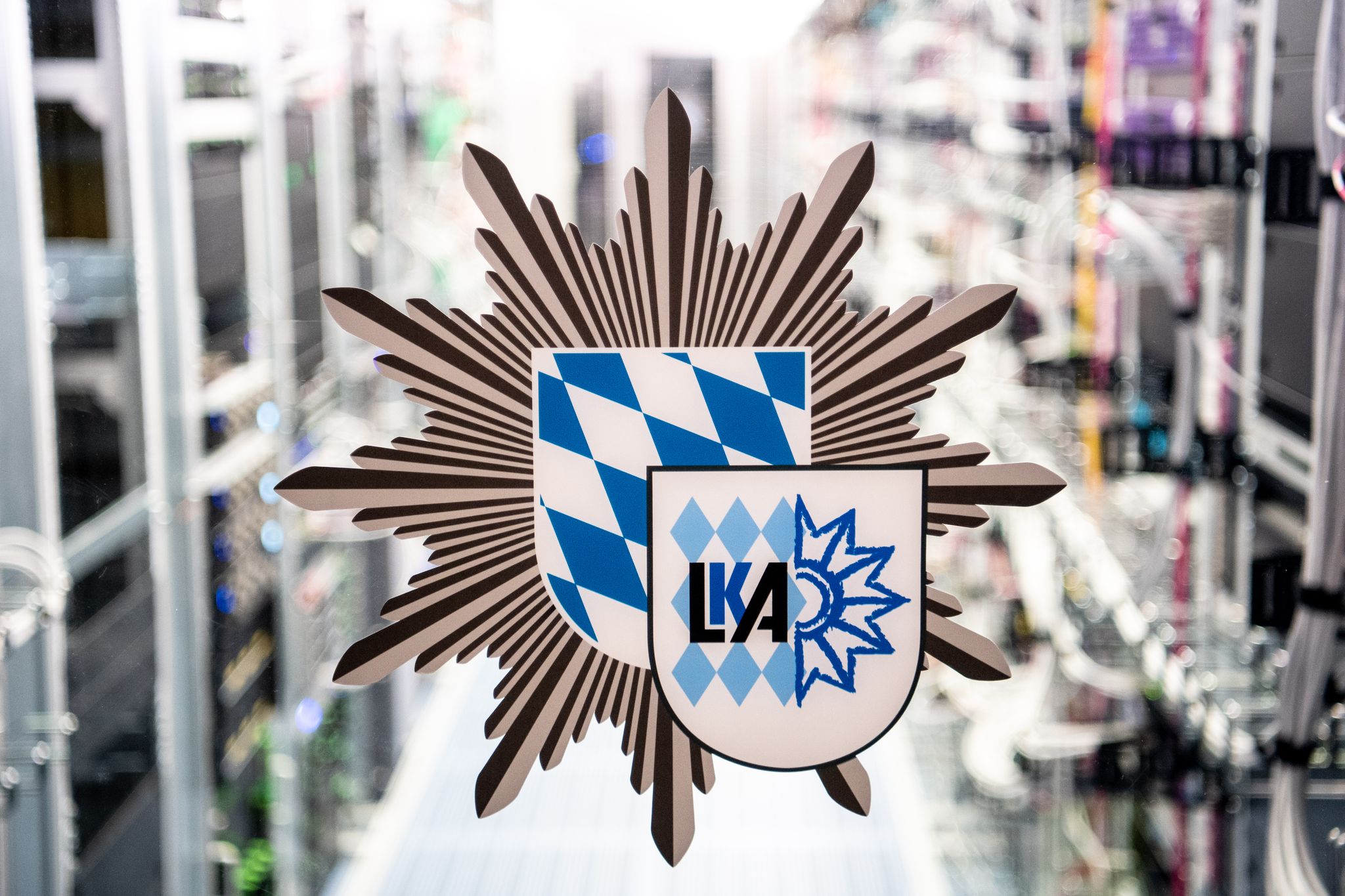 Das LKA führte die Festnahmen durch. (Symbolbild)