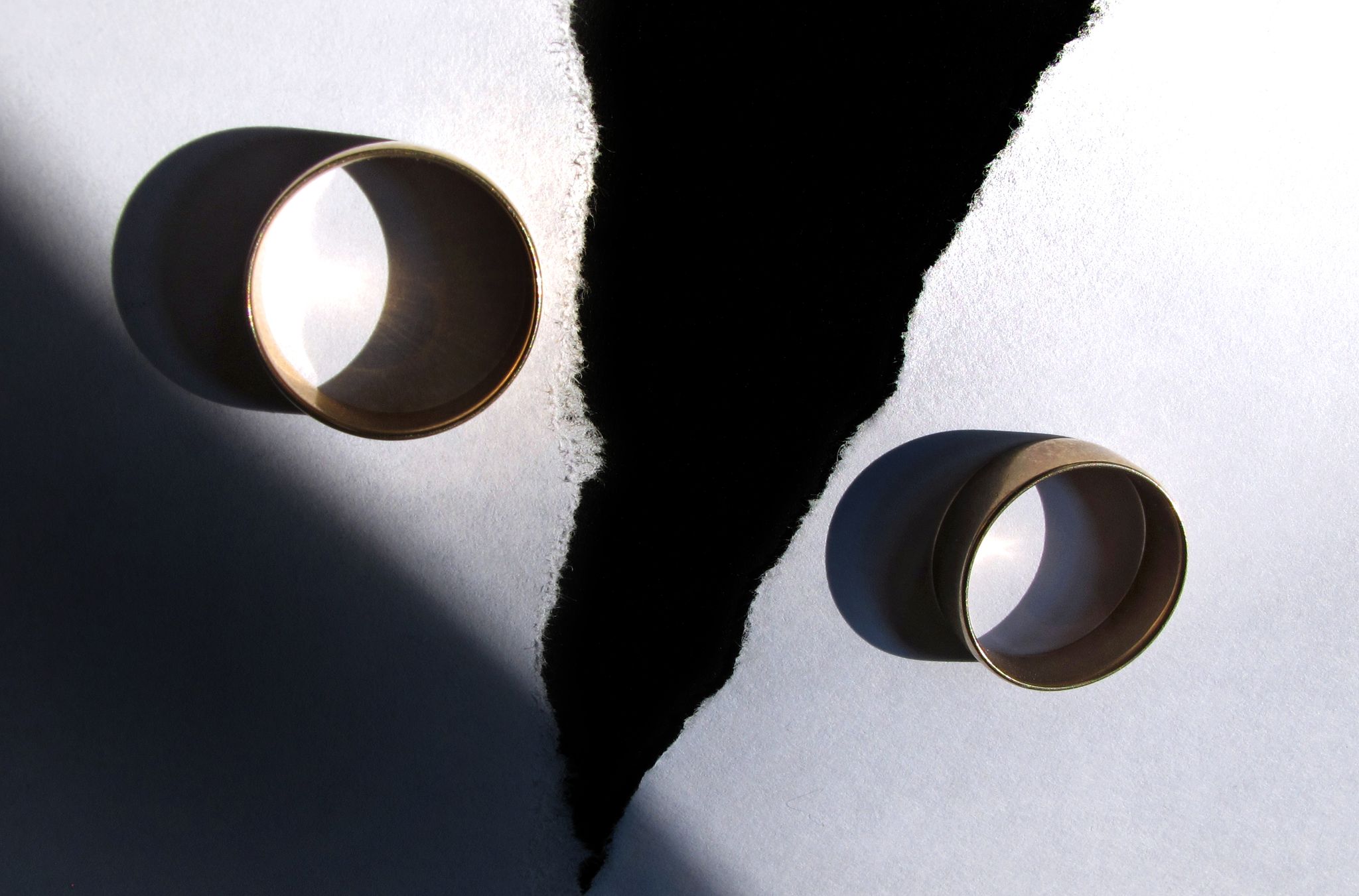 Eine wirtschaftliche Unabhängigkeit nach langer Trennung kann zur Begrenzung des Versorgungsausgleichs führen.