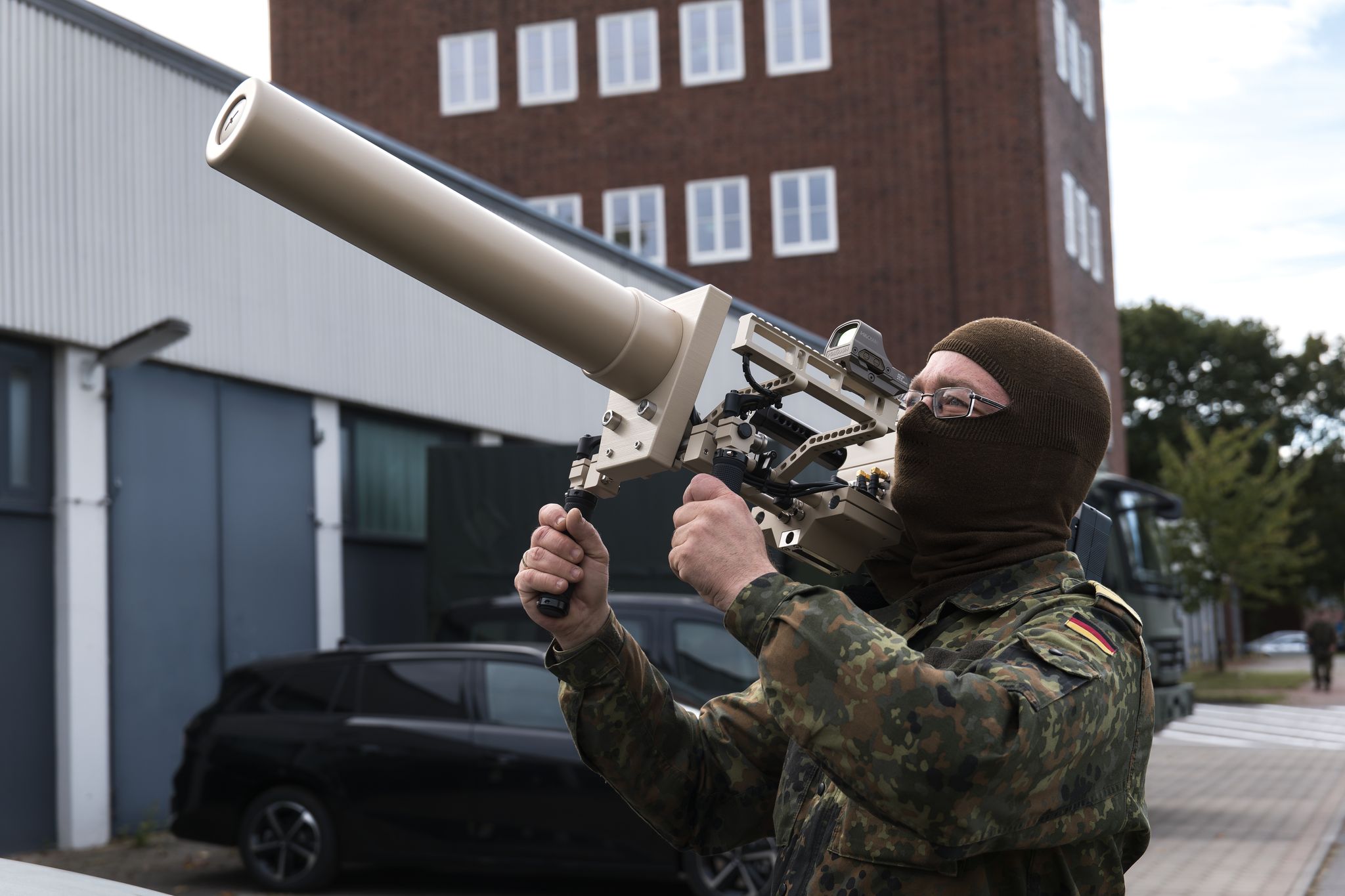 Zuletzt machten illegale Drohnenüberflüge etwa in Skandinavien häufiger Schlagzeilen - der Bund will nun die Rechtslage verschärfen. (Symbolbild)