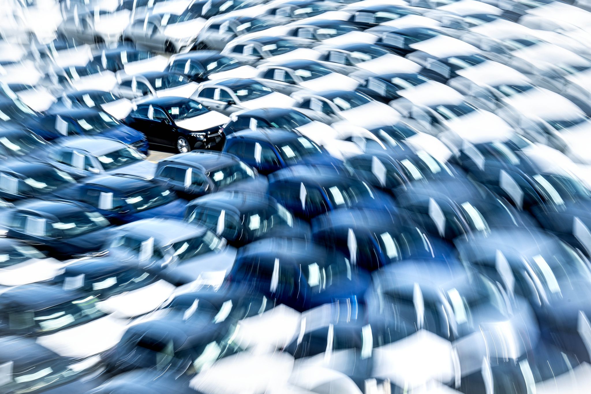 Globale Autoindustrie mit Gewinneinbruch im ersten Halbjahr (Symbolbild)