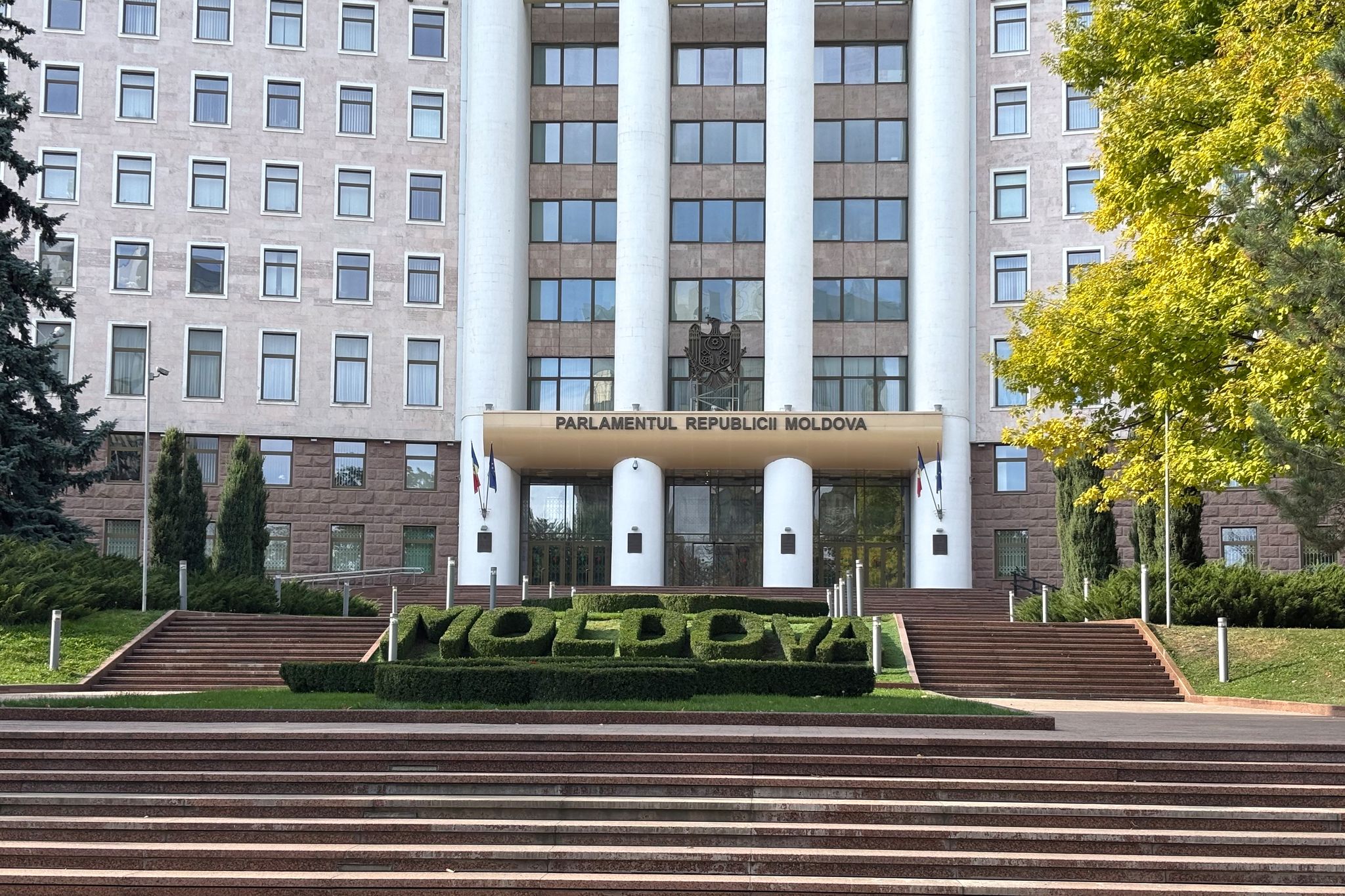 Im Parlament von Moldau sind 101 Mandate neu zu vergeben bei der Wahl.