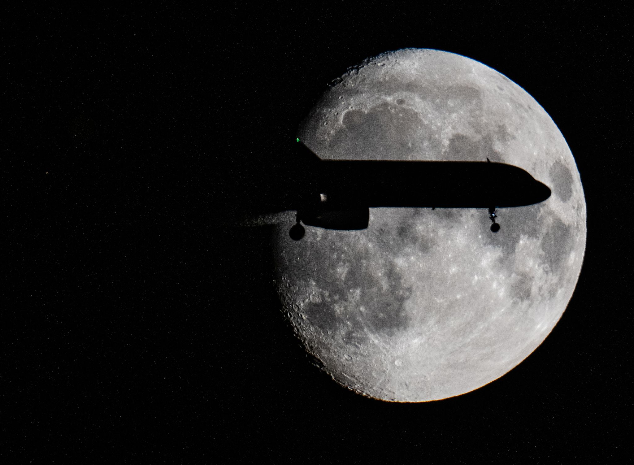 Piloten halten im Cockpit häufiger Kurzschlaf.