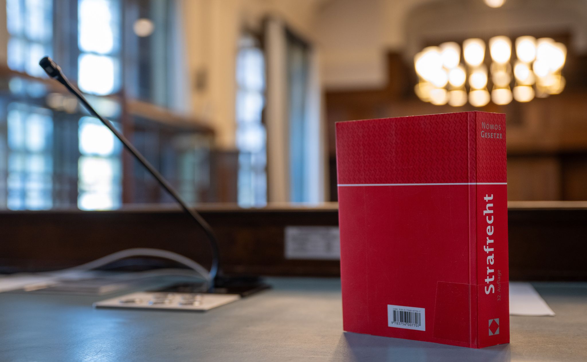 Strafrechtsverhandlungen verlangen regelmäßig Rechtsbeistände für Angeklagte.