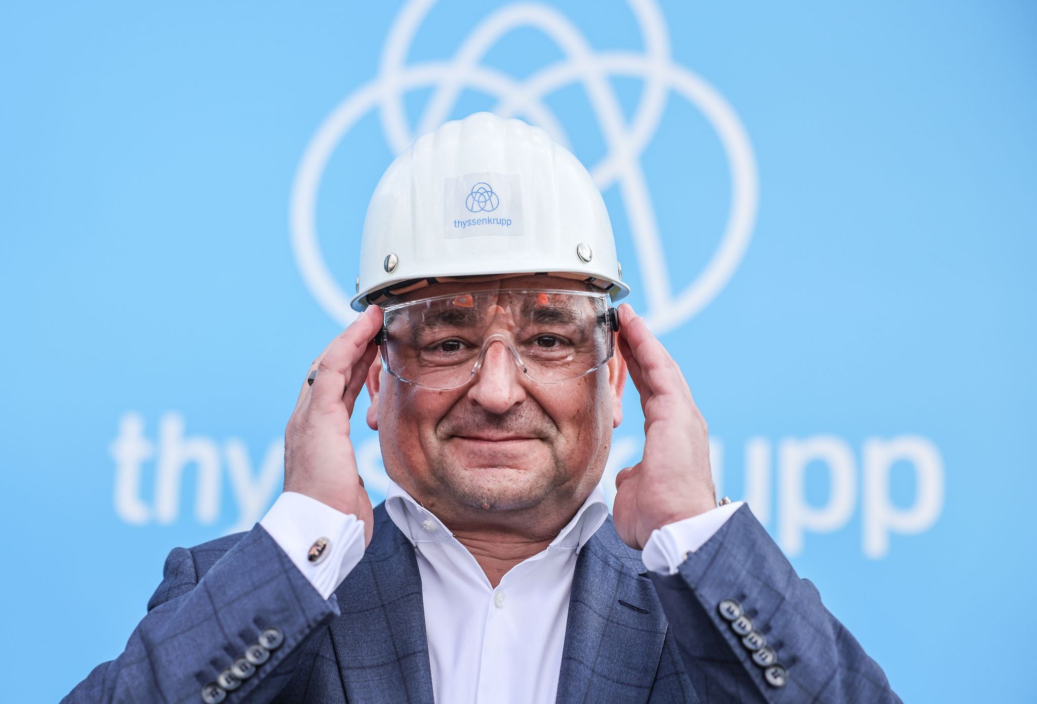 Thyssenkrupp will ein Kaufangebot des indischen Stahlherstellers Jindal Steel für die Stahlsparte intensiv prüfen. (Archivbild)