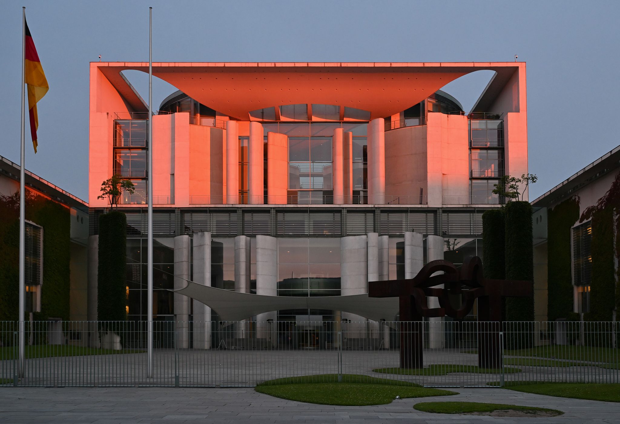 Im Kanzleramt will sich die Koalition einige Projekte vornehmen (Foto: Archiv).