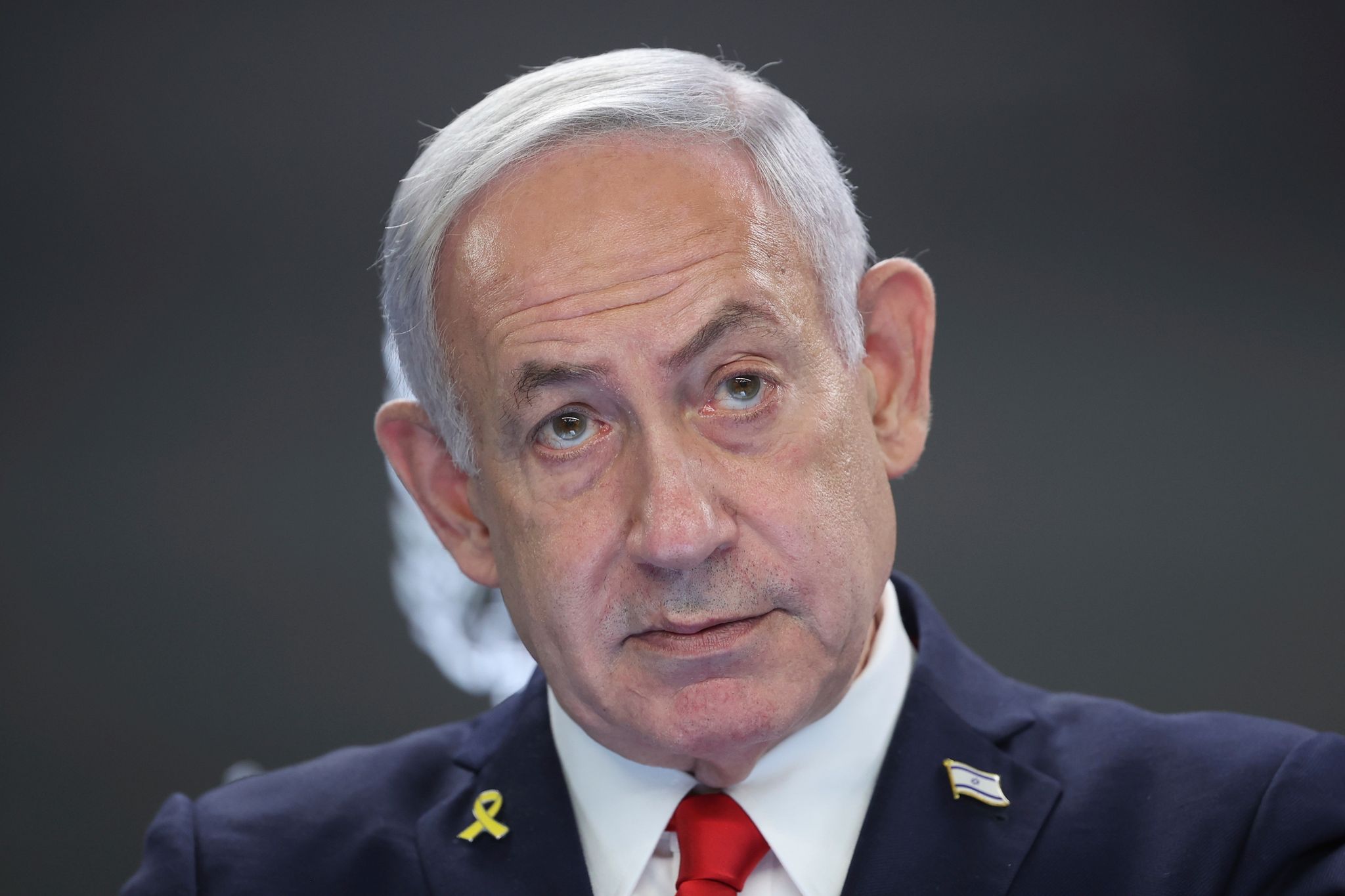 Israels Ministerpräsident Benjamin Netanjahu hat eine israelische Siedlung im Westjordanland besucht, um ein umstrittenes Vorhaben voranzubringen. (Archivbild)