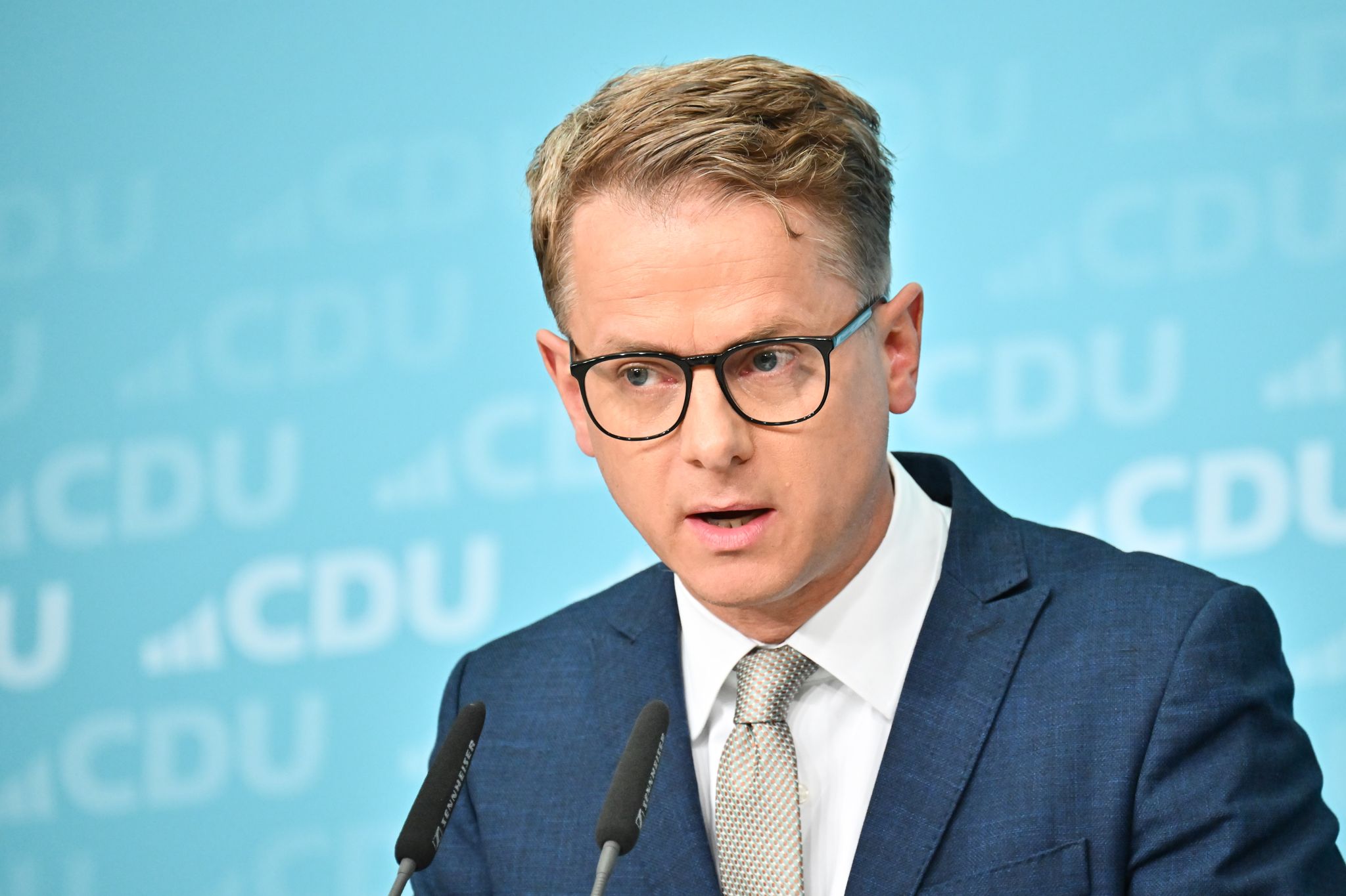 «So wie Gerhard Schröder die Agenda 2010 gemacht hat, müssen wir jetzt die Agenda 2030 machen», sagt der CDU-Generalsekretär. (Archivbild)