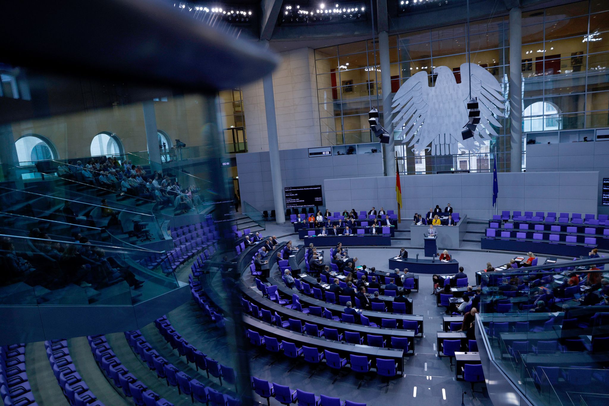 Der Bundestag stimmte über den ersten Etat der schwarz-roten Regierung ab.