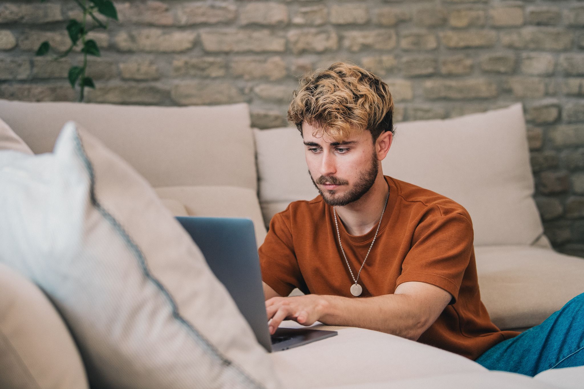 Interessierte finden ein neues Webinar-Angebot auf der Webseite der Verbraucherzentralen.