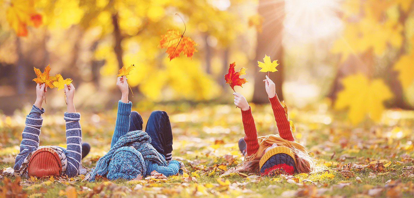 Foto: LeManna/iStock Herbst Stimmung Kinder